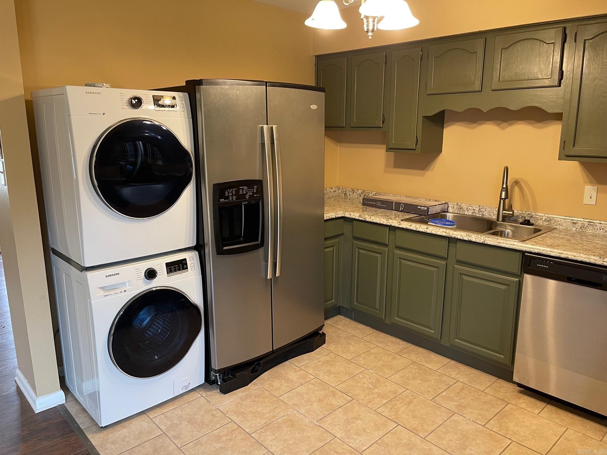 Granite Heights #3 - Residential Lease