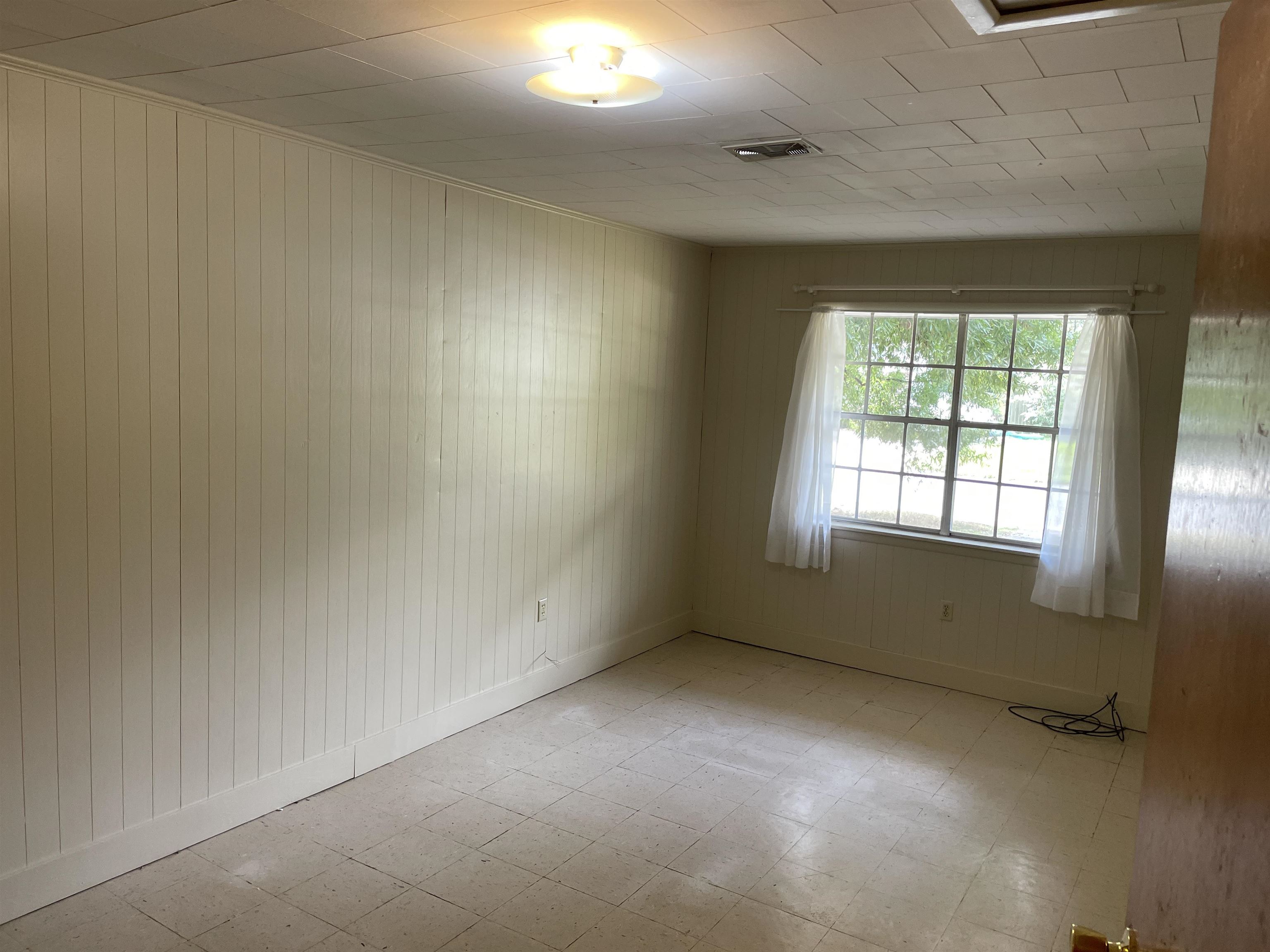 Conway Manor - Residential Lease