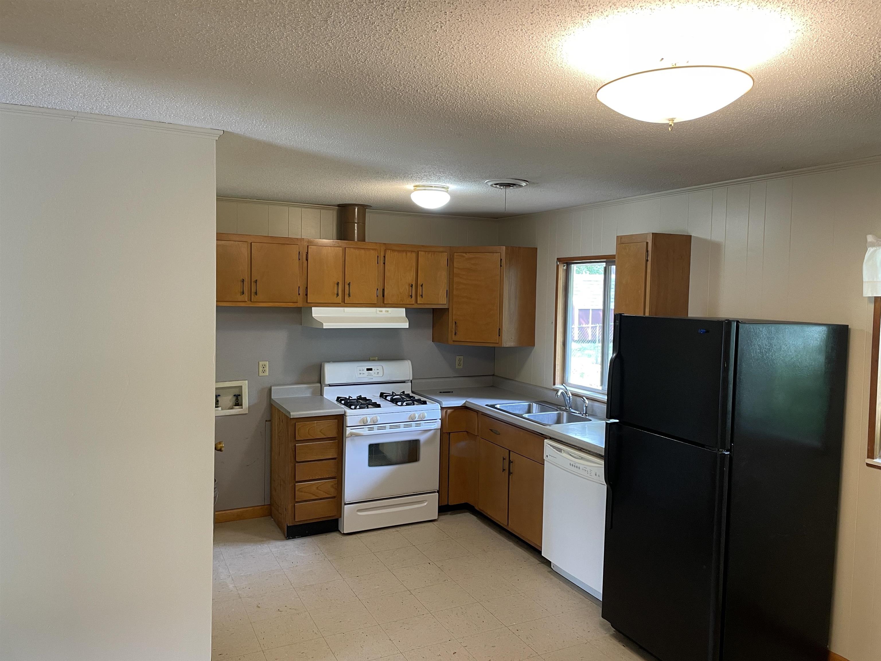 Conway Manor - Residential Lease