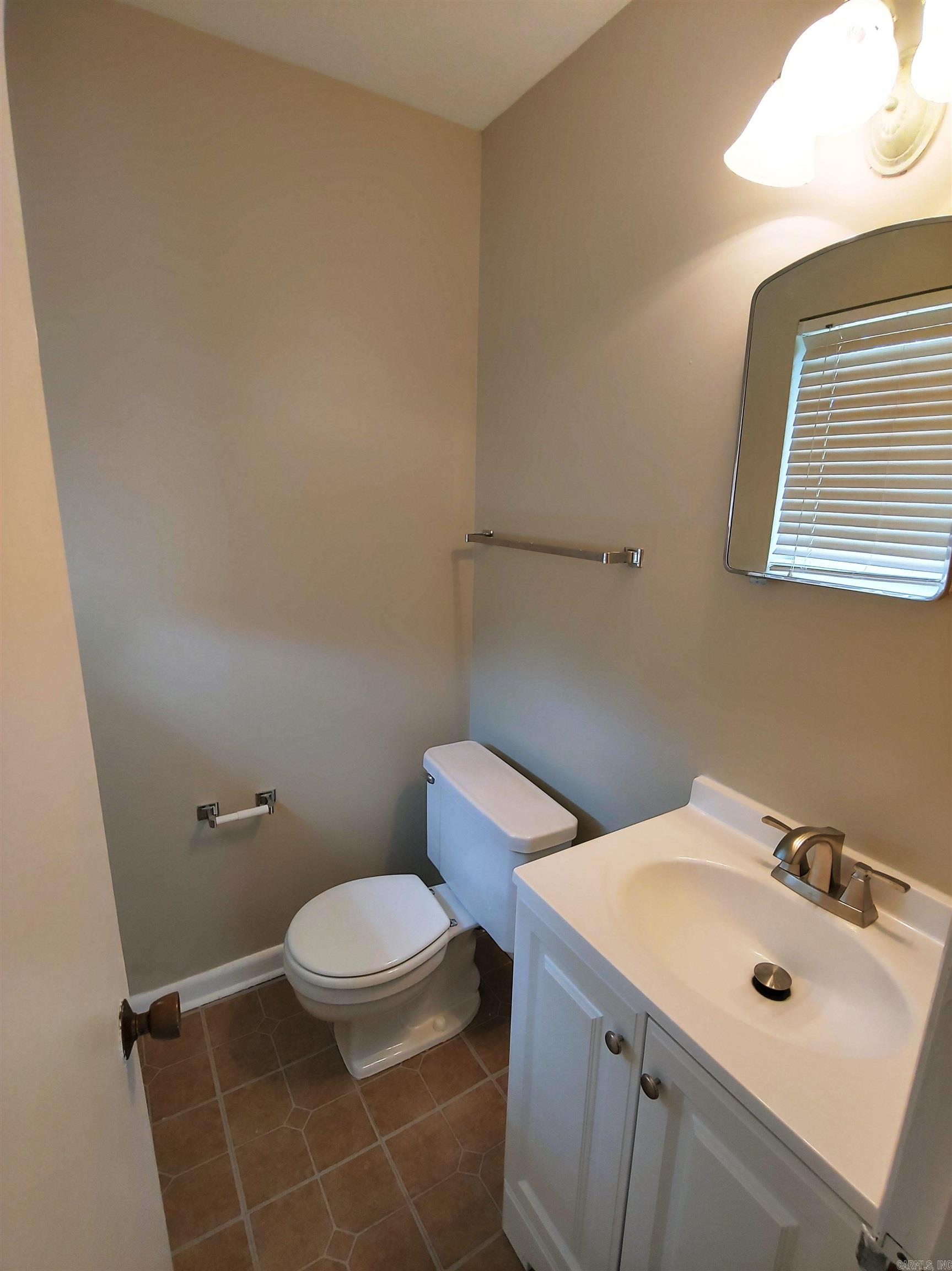 Ellis Acres - Residential Lease