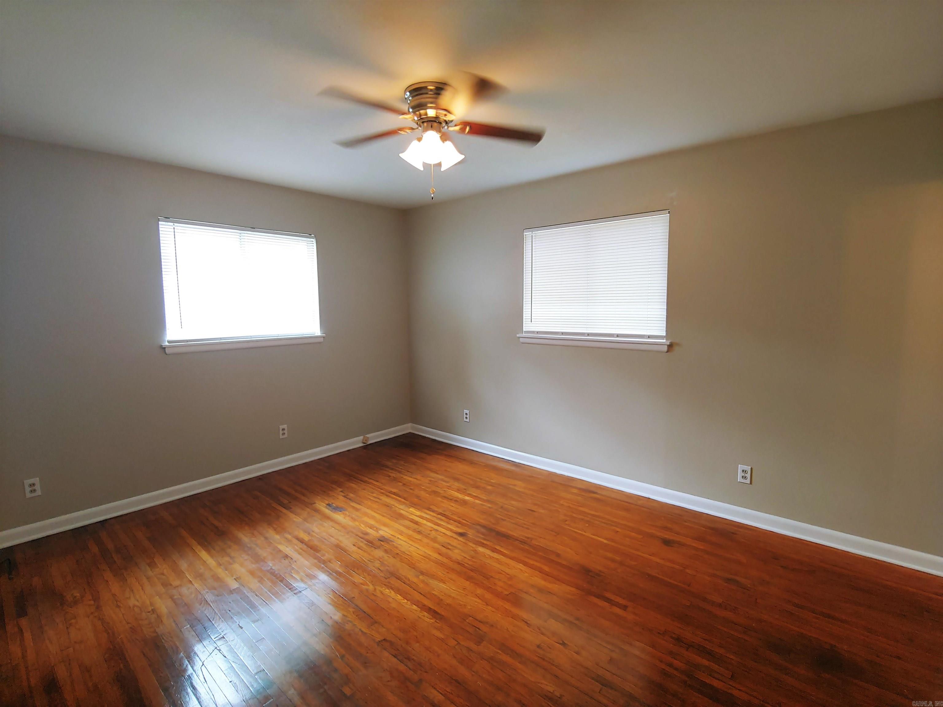 Ellis Acres - Residential Lease