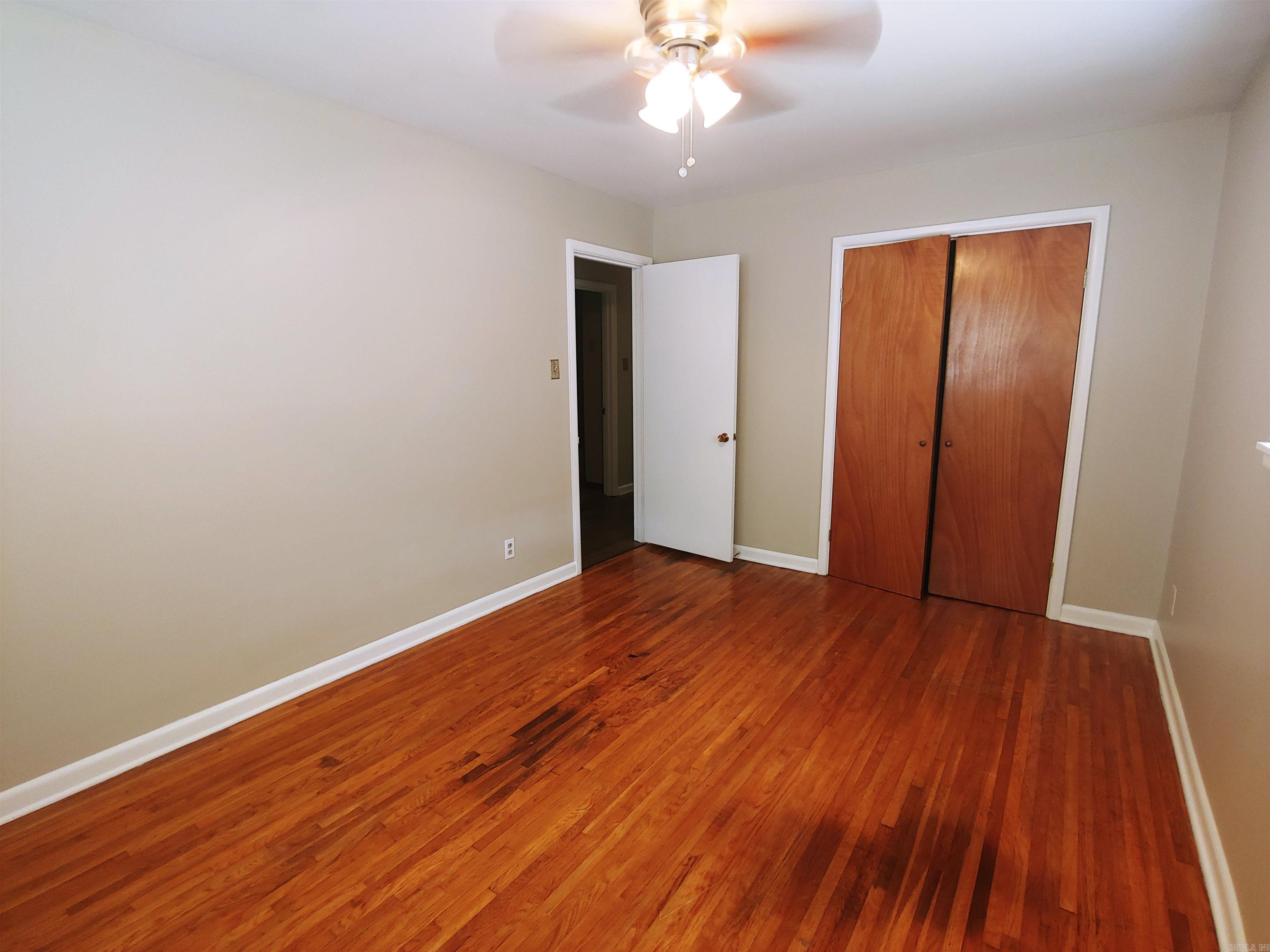 Ellis Acres - Residential Lease