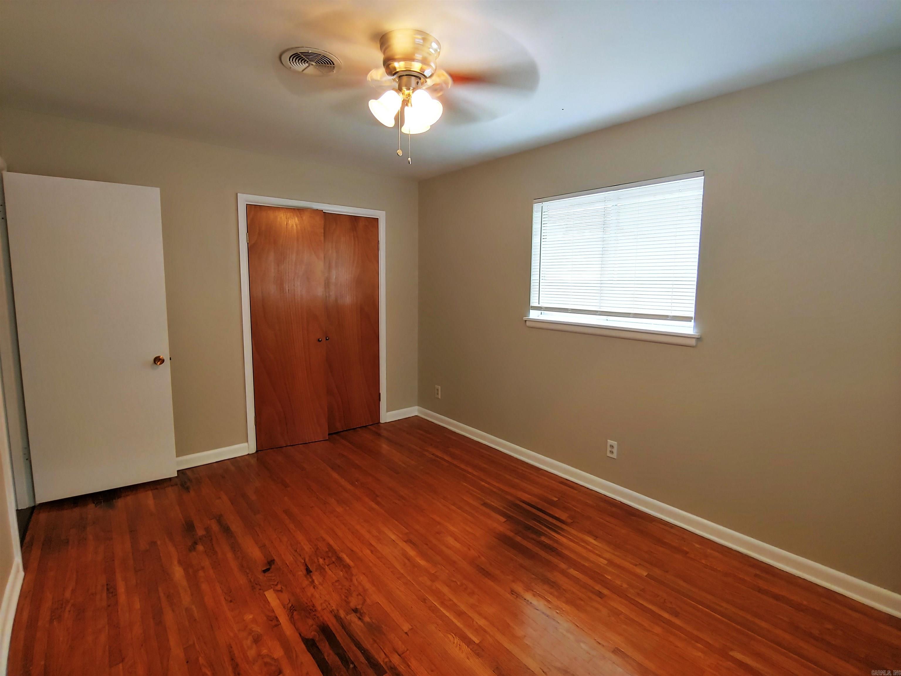 Ellis Acres - Residential Lease