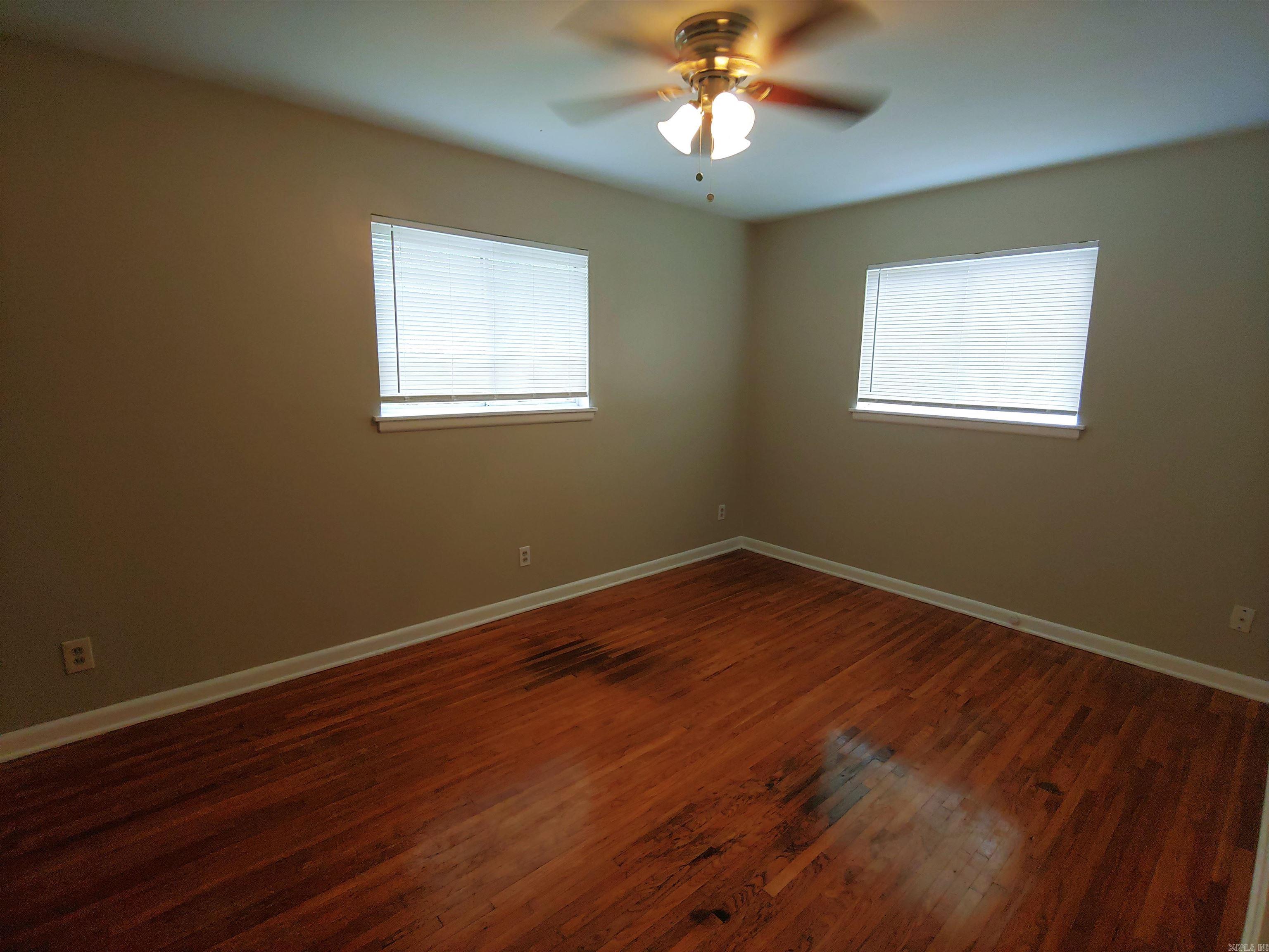 Ellis Acres - Residential Lease