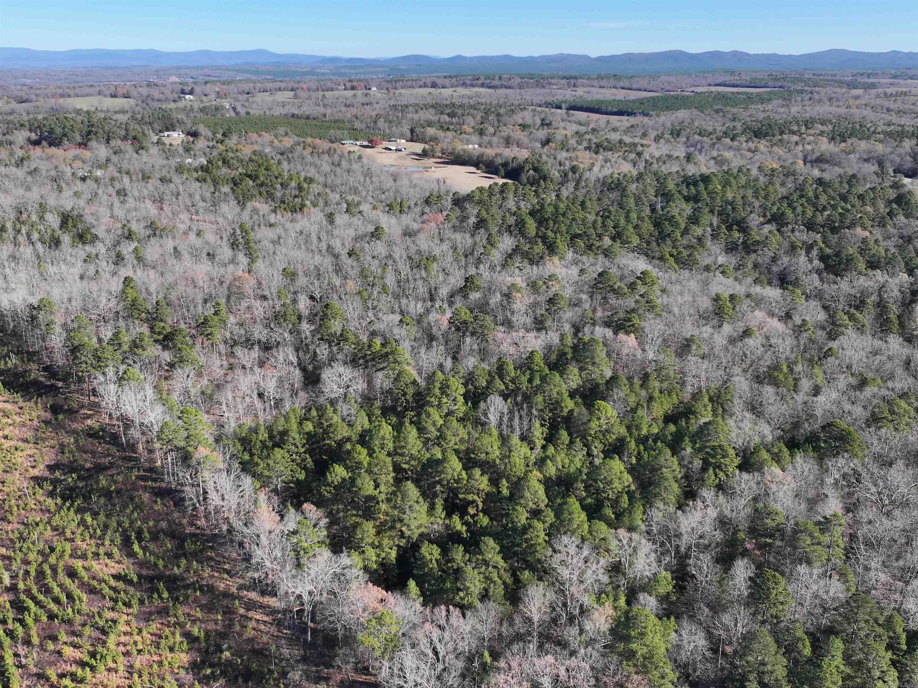 Metes & Bounds - Land