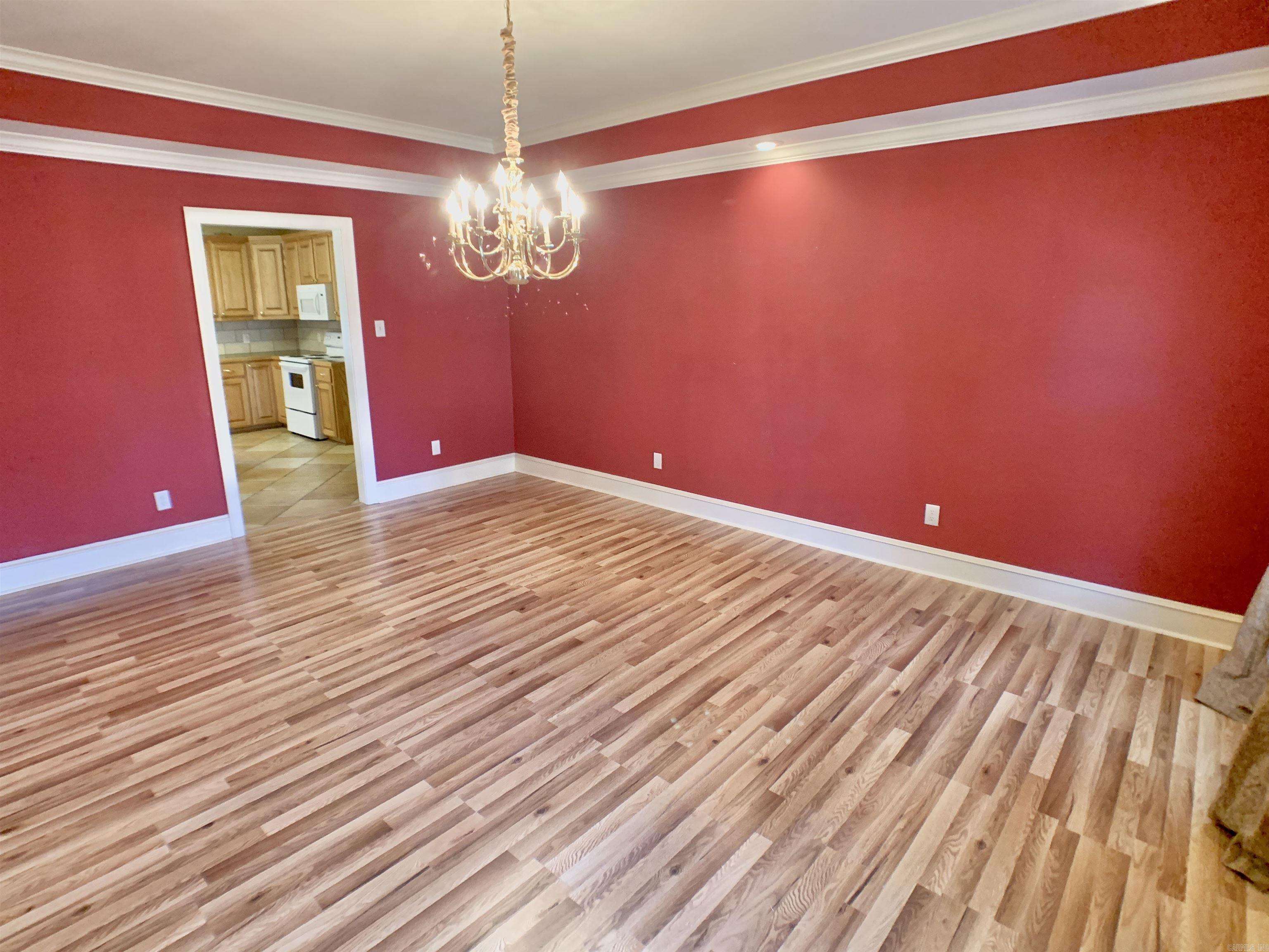 WOODLAND SPRINGS - Residential