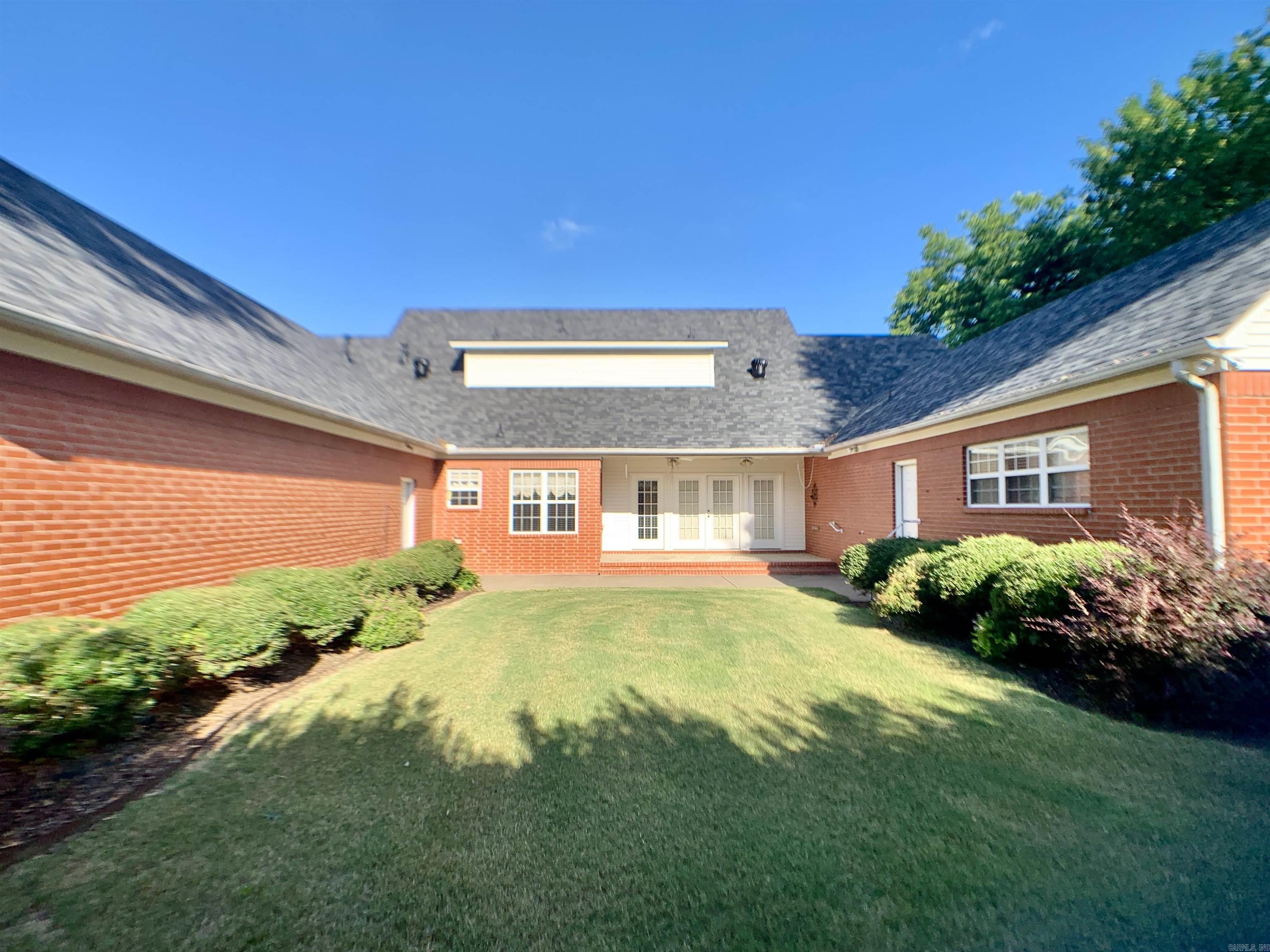 WOODLAND SPRINGS - Residential