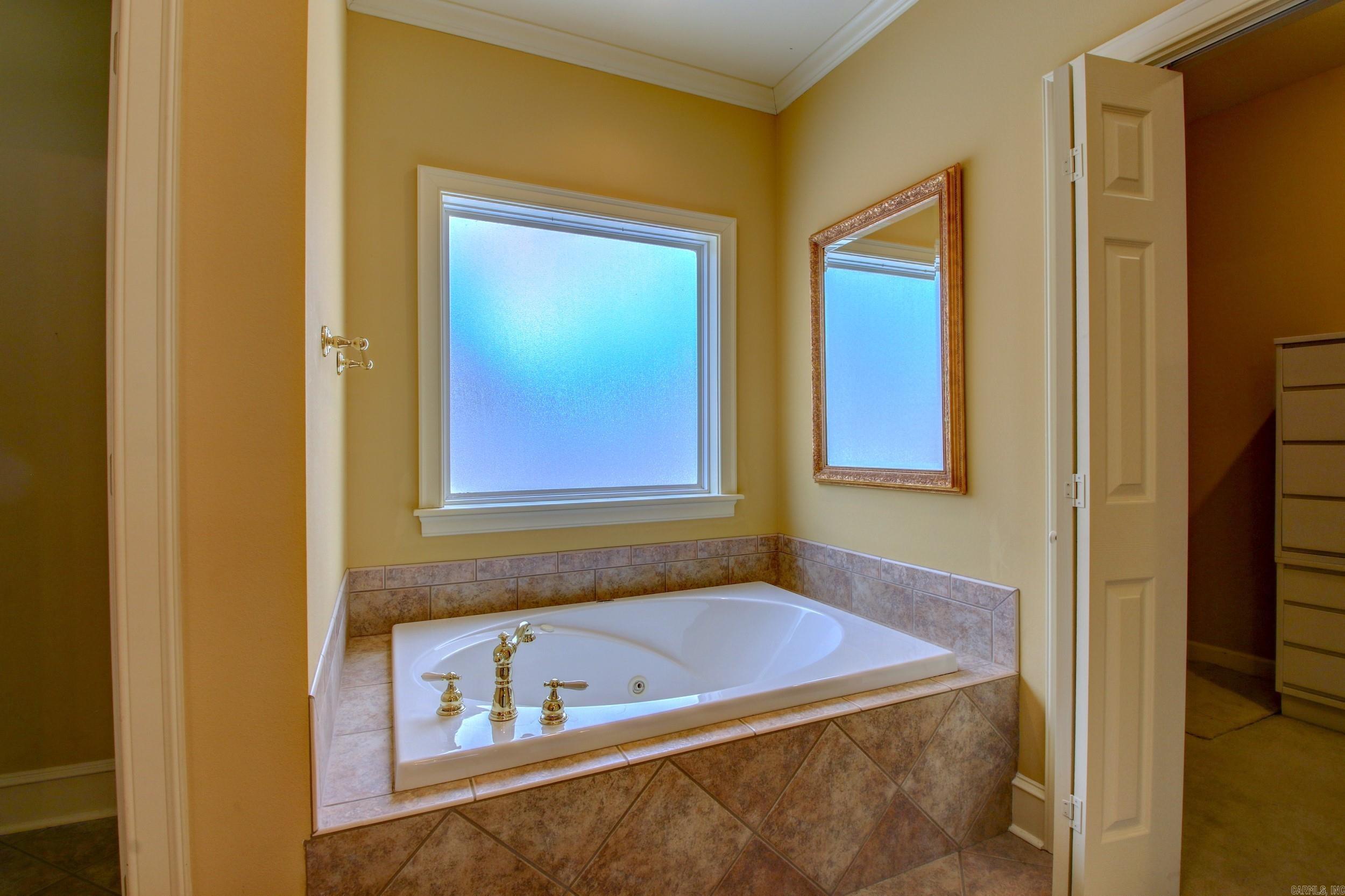 WOODLAND SPRINGS - Residential