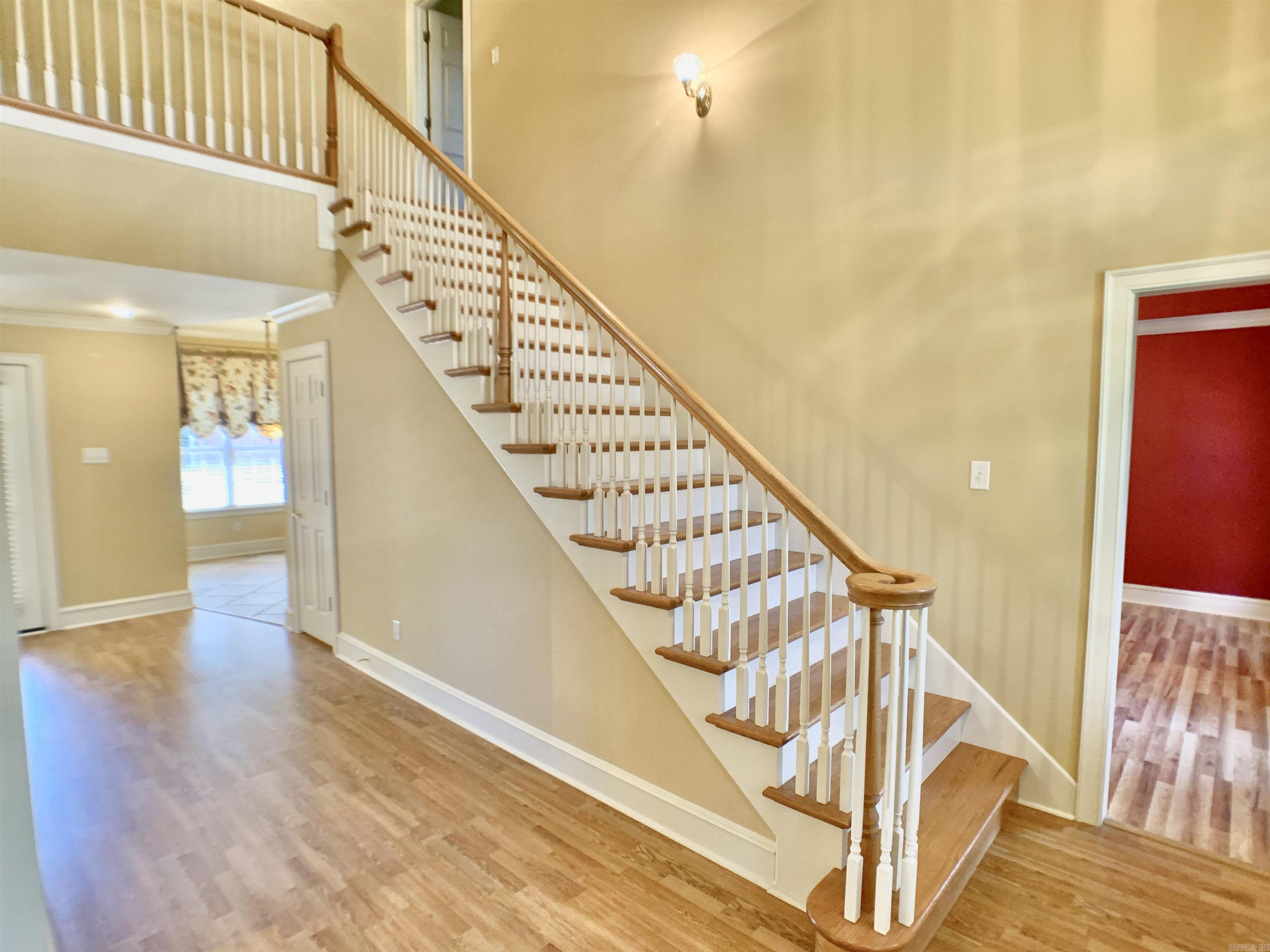 WOODLAND SPRINGS - Residential