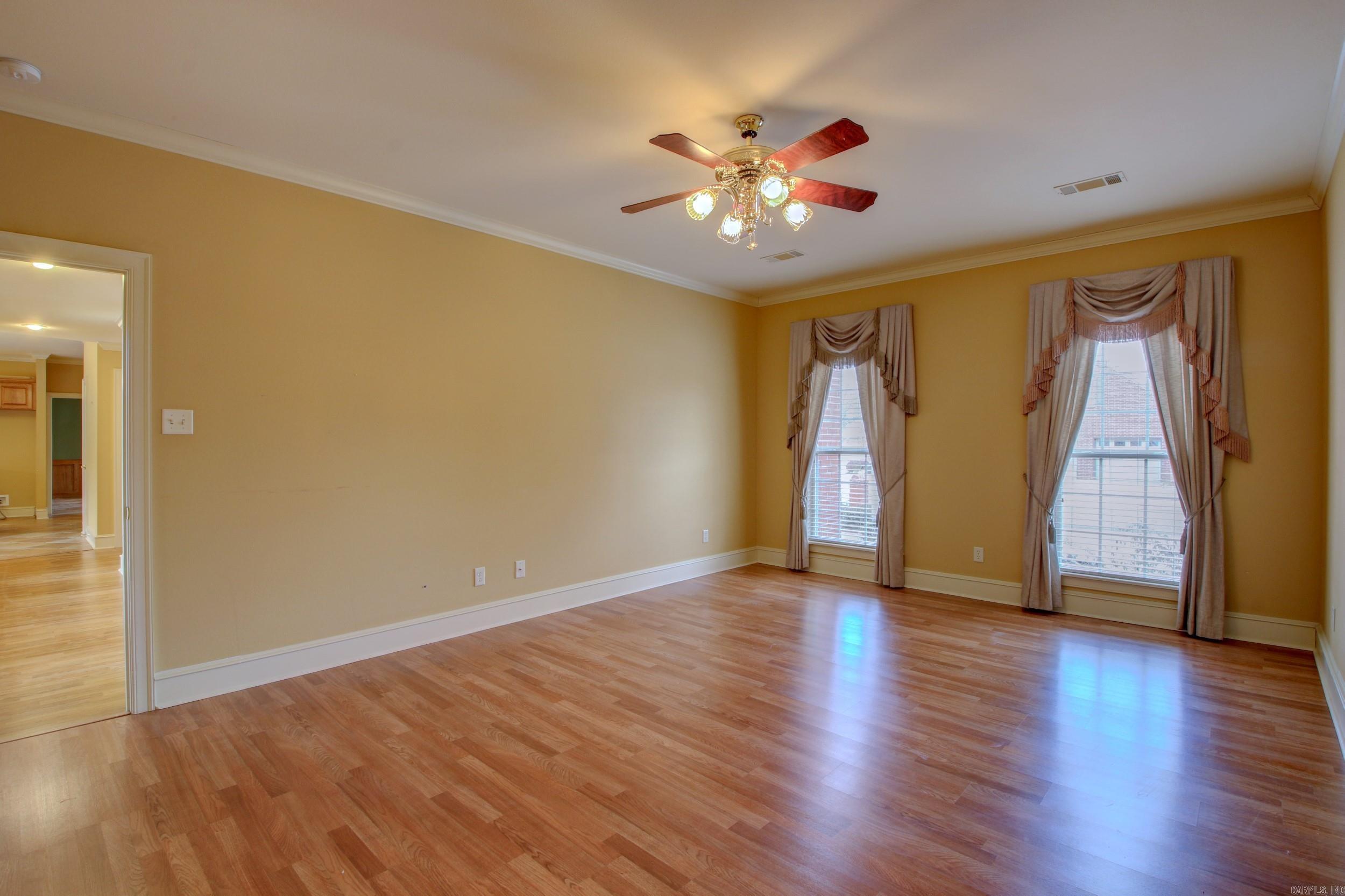 WOODLAND SPRINGS - Residential