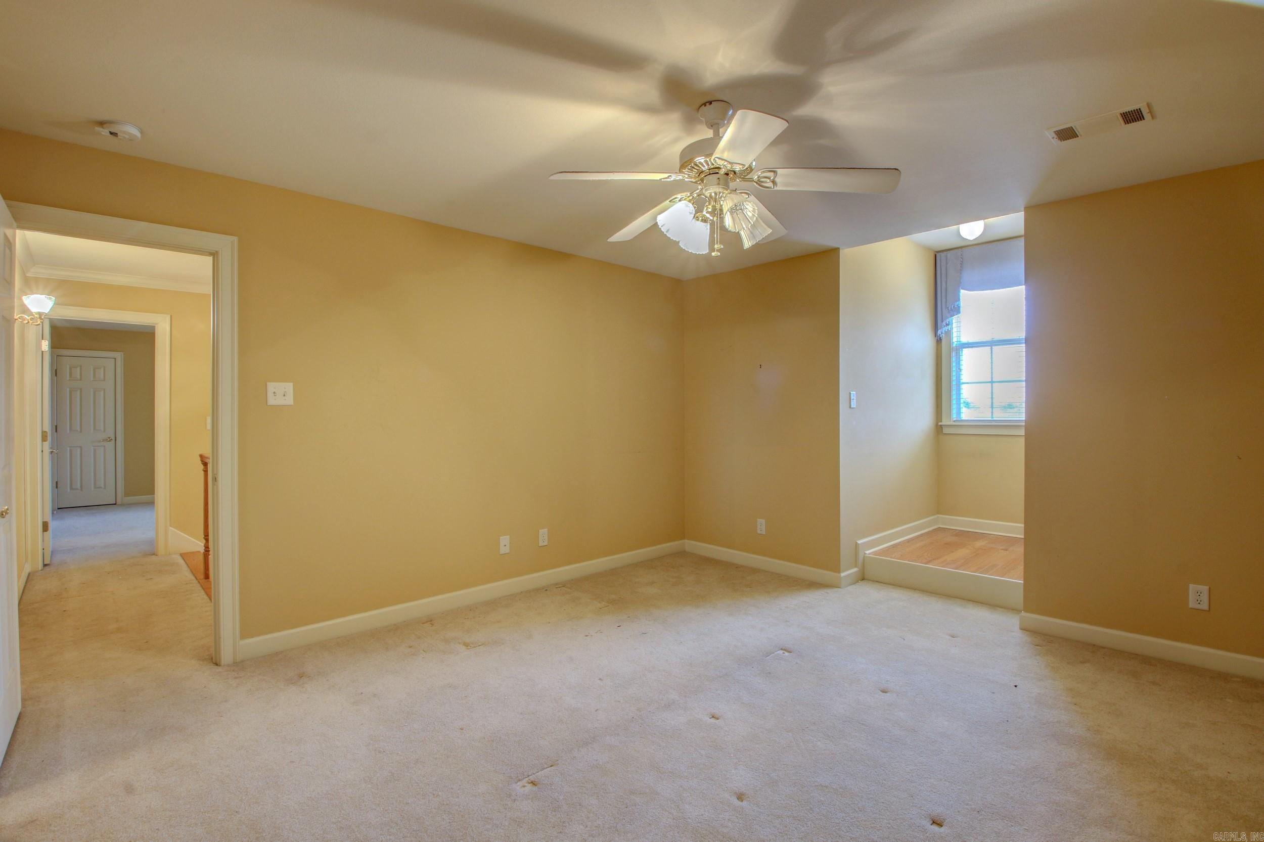 WOODLAND SPRINGS - Residential