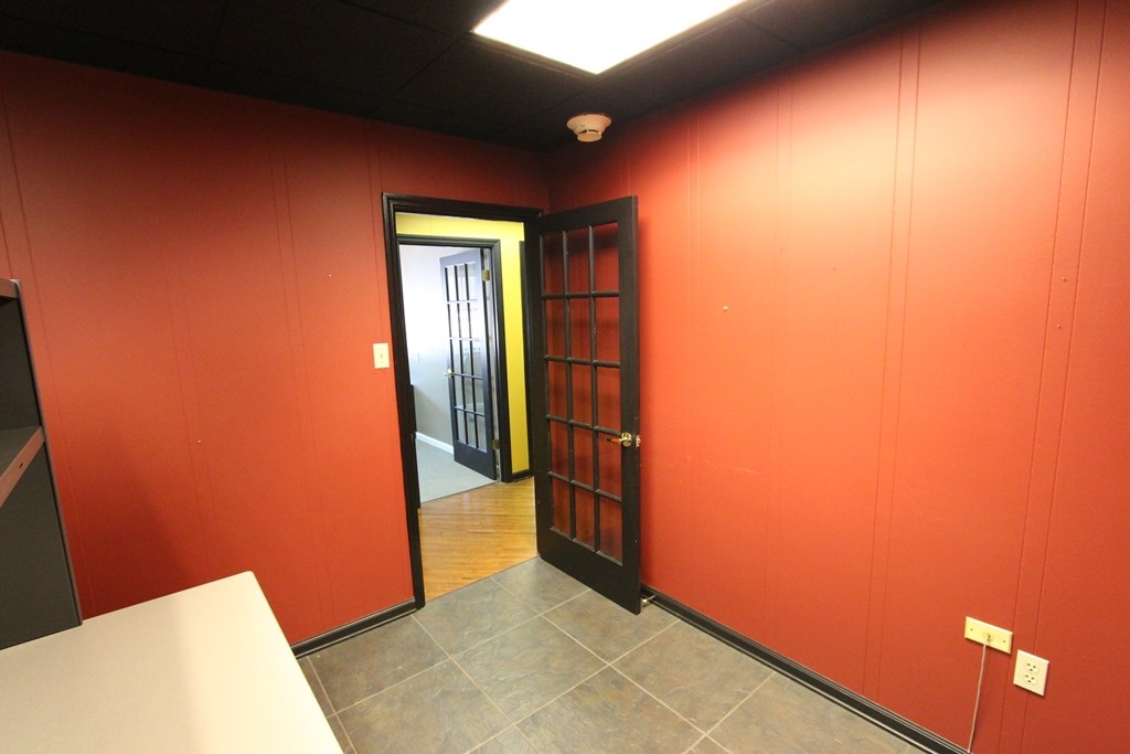 Robinsons Plan - Commercial Lease