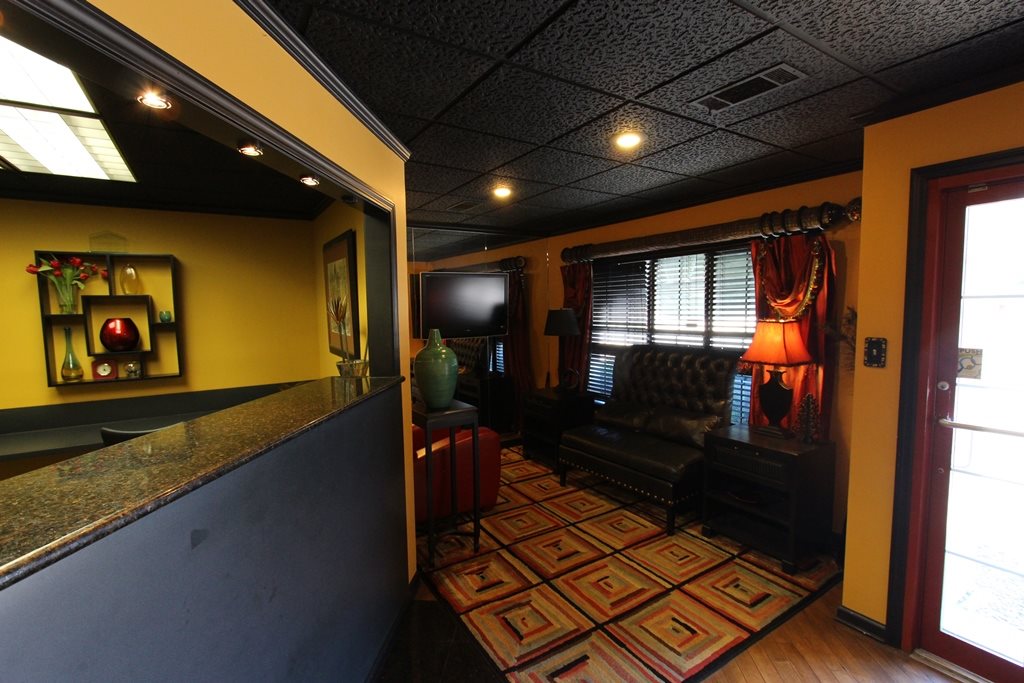 Robinsons Plan - Commercial Lease