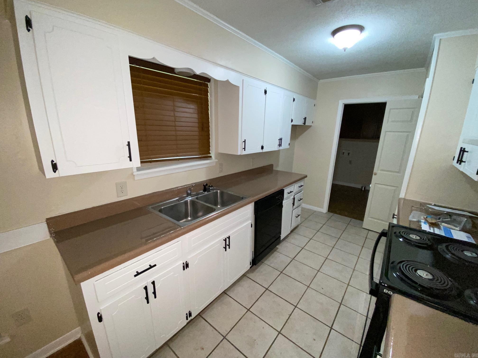 Towering Oaks - Residential Lease