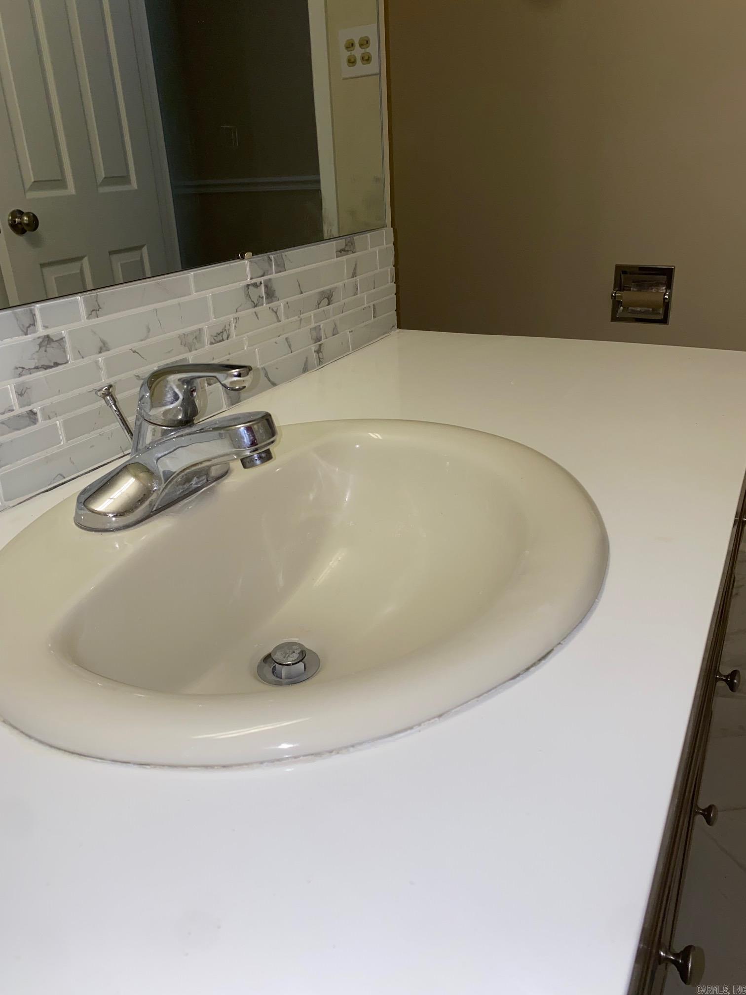 Towering Oaks - Residential Lease