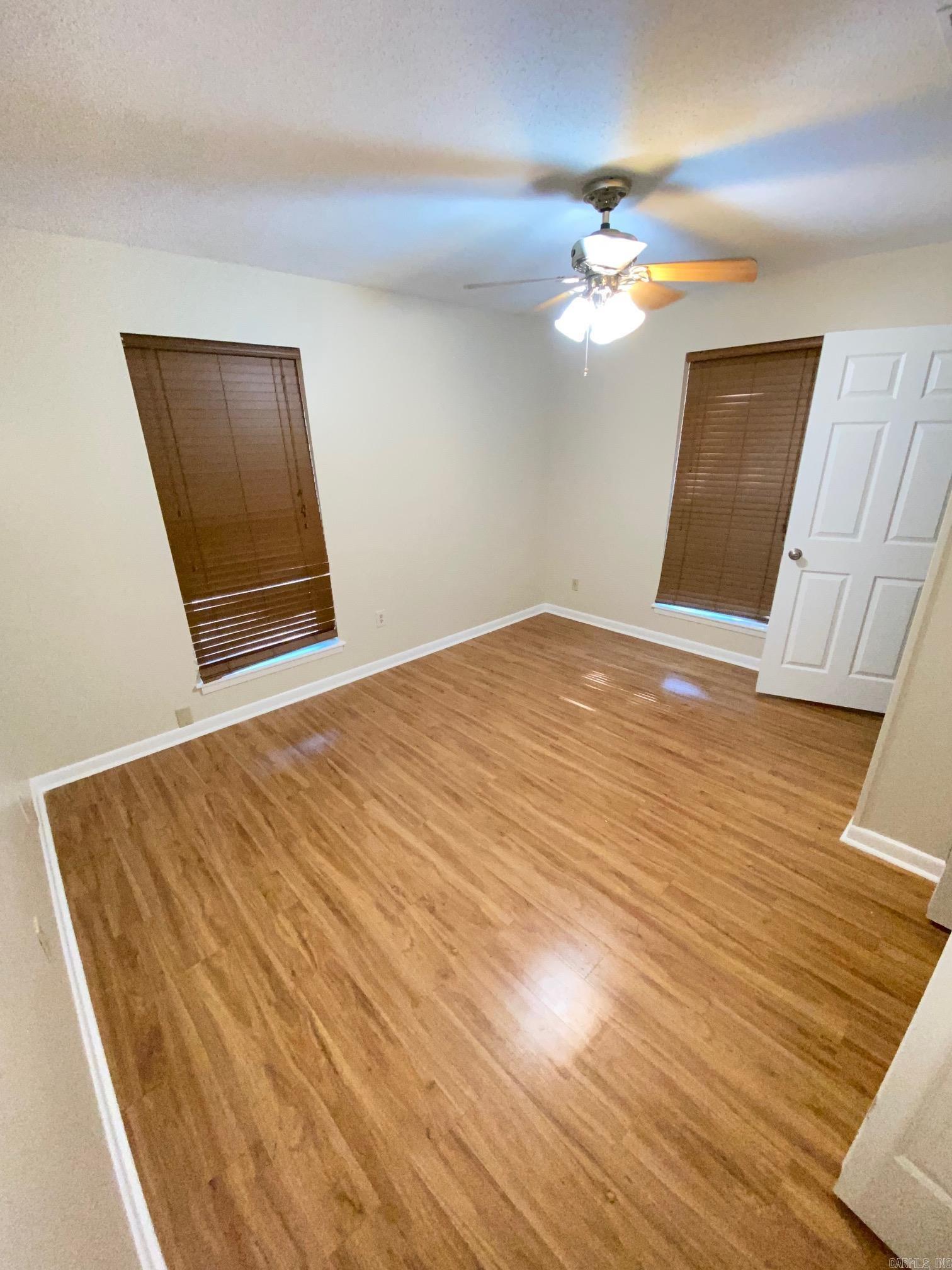 Towering Oaks - Residential Lease