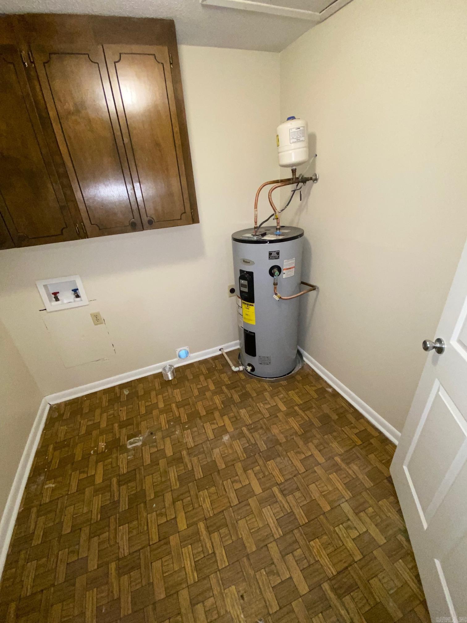 Towering Oaks - Residential Lease