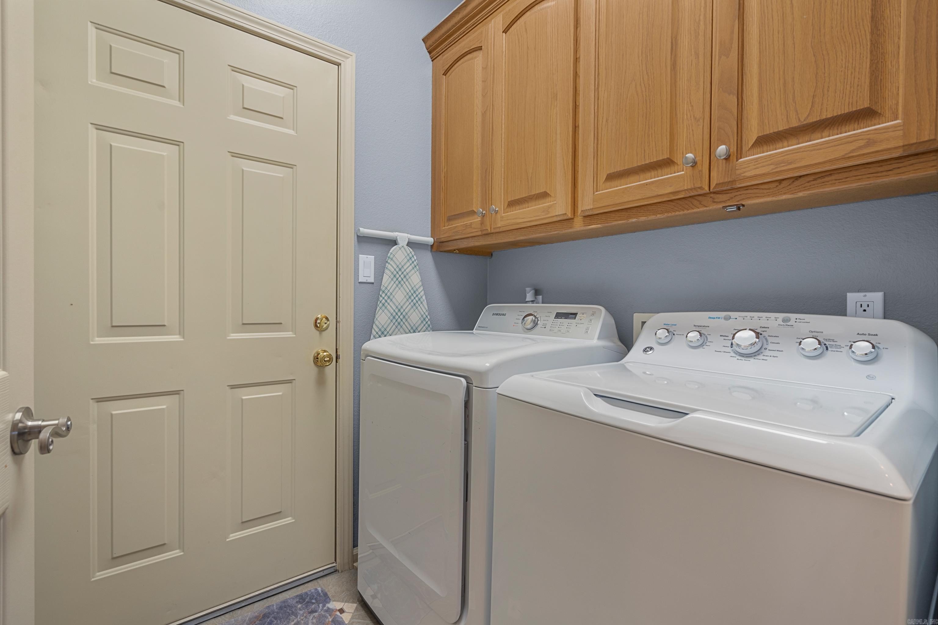 Lake Forest Shores - Residential