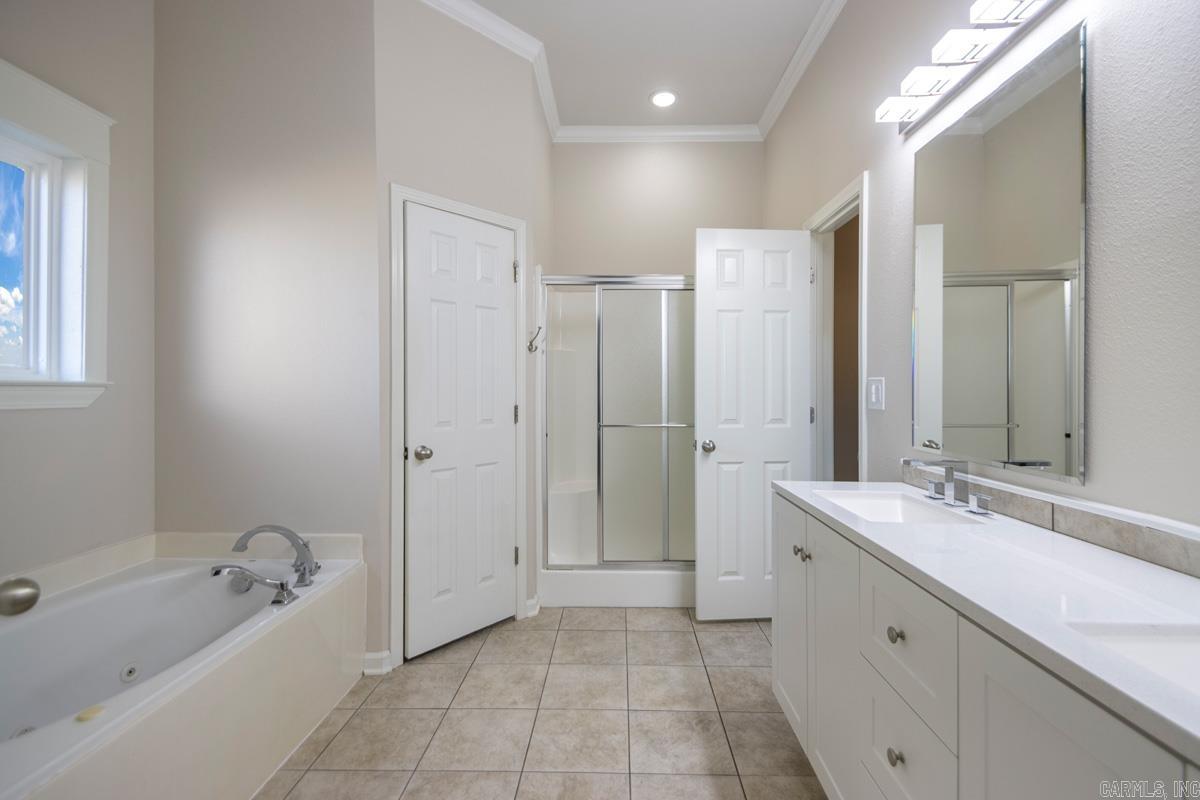 MEADOWLAKE - Residential