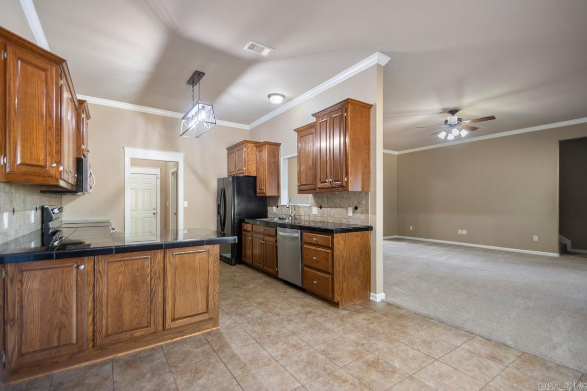 MEADOWLAKE - Residential