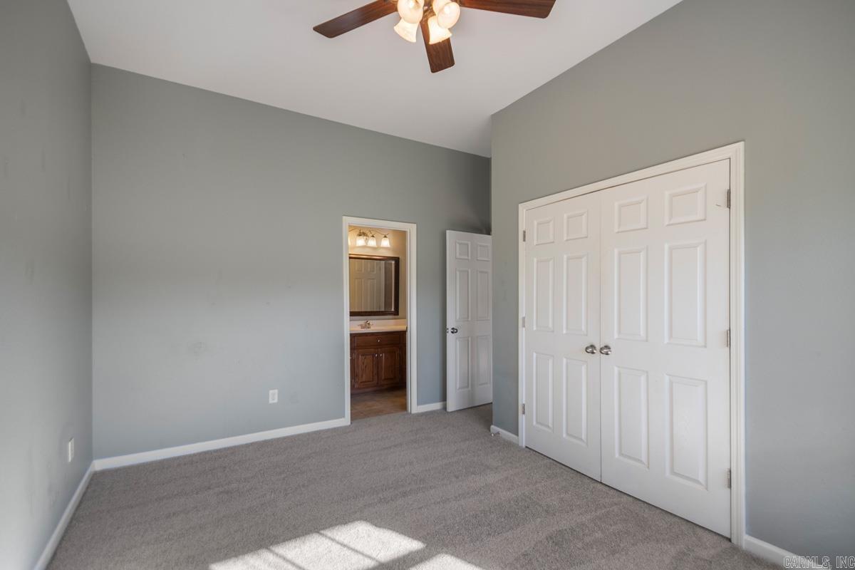 MEADOWLAKE - Residential