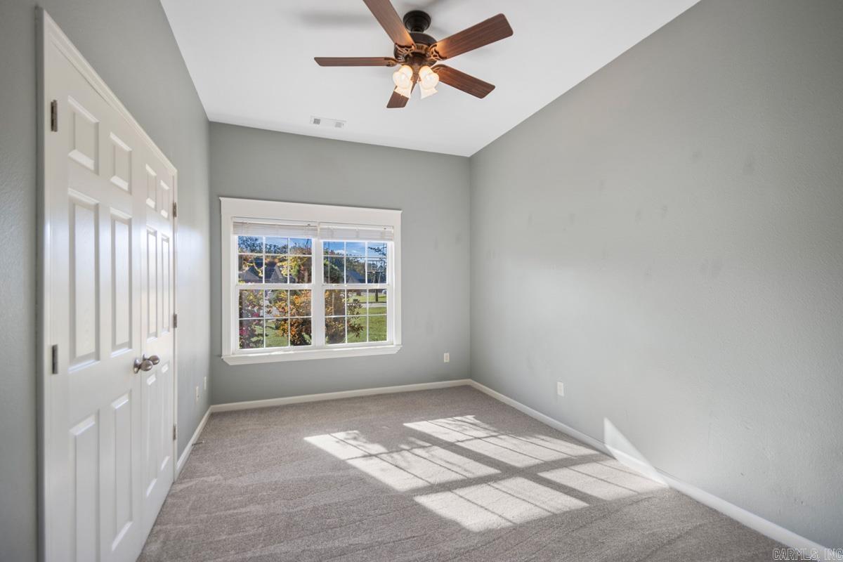 MEADOWLAKE - Residential