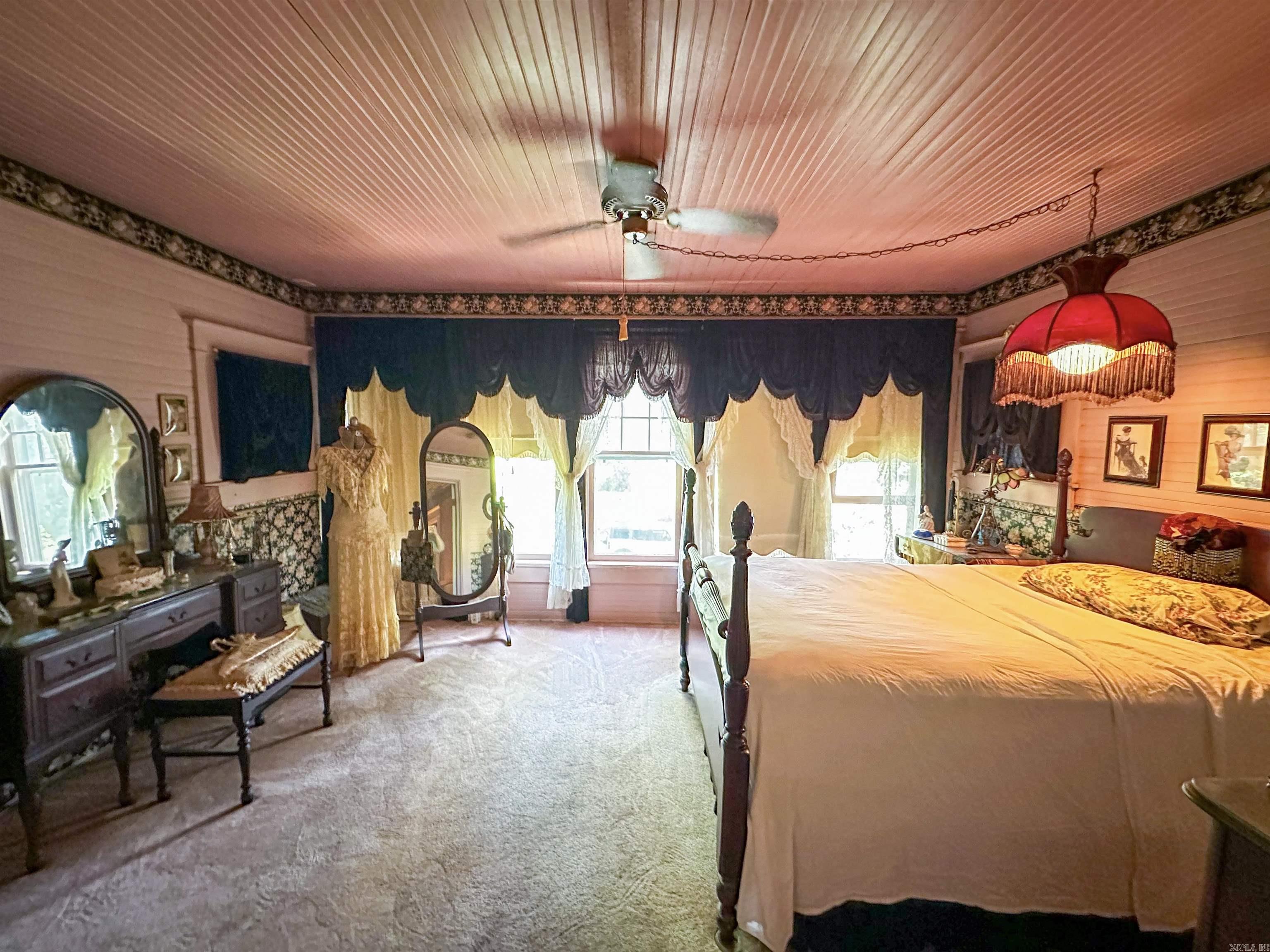 J L SHINN - Residential