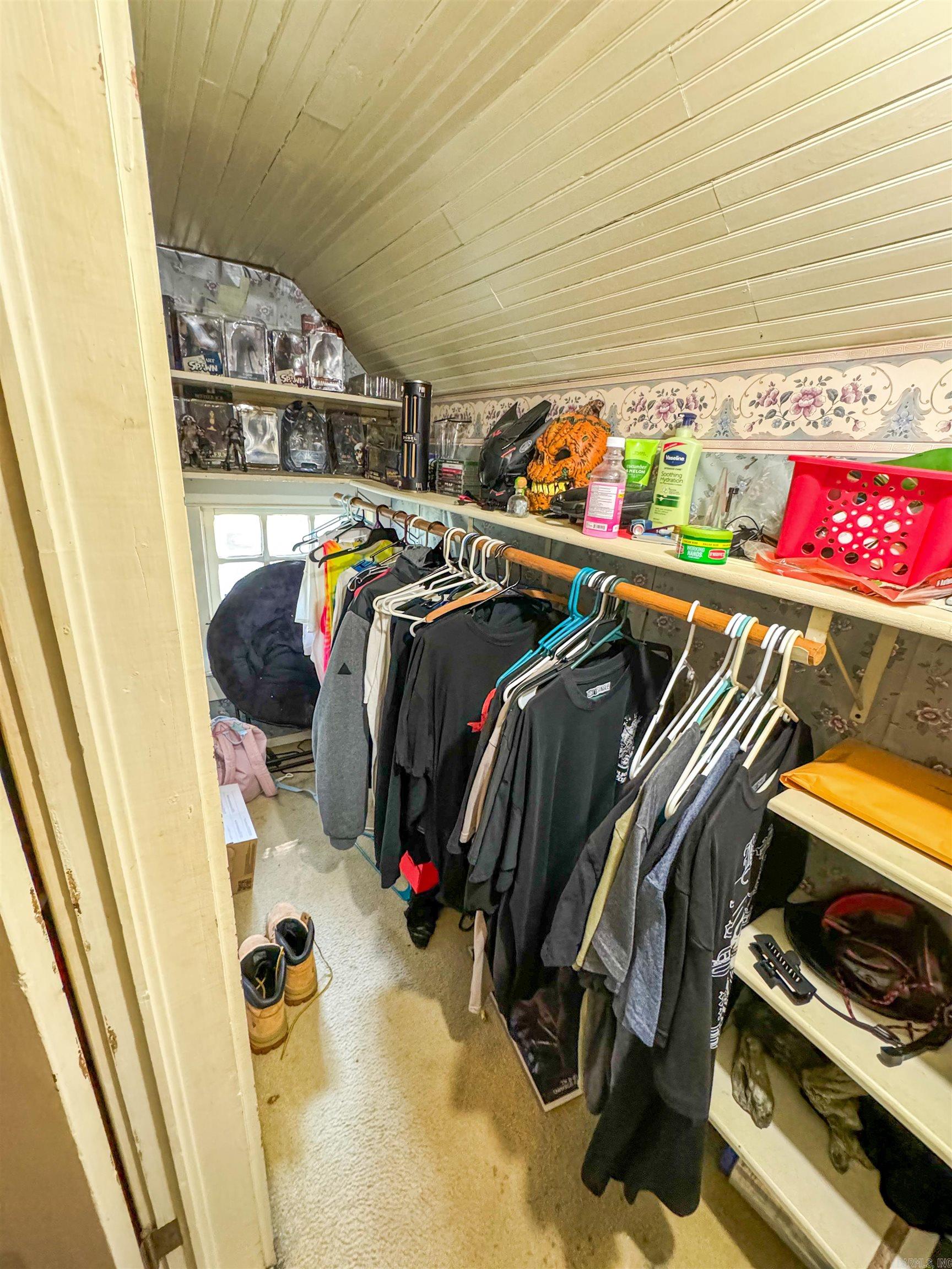 J L SHINN - Residential