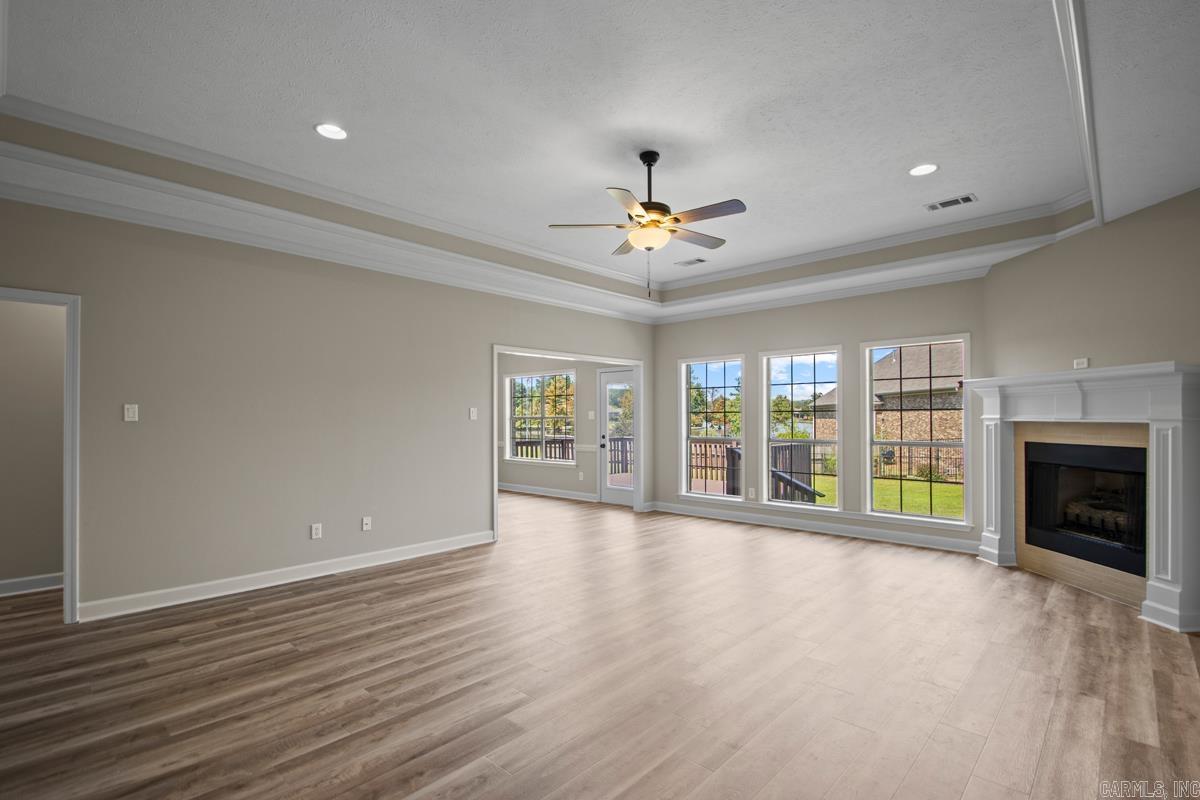 AUSTIN LAKES ON THE BAY ADDN - Residential