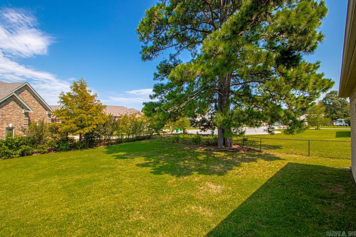AUSTIN LAKES ON THE BAY ADDN - Residential