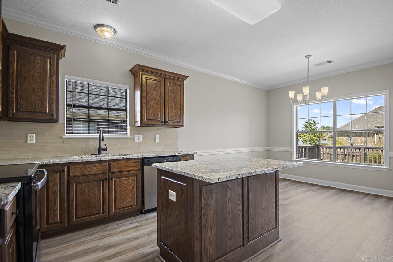 AUSTIN LAKES ON THE BAY ADDN - Residential