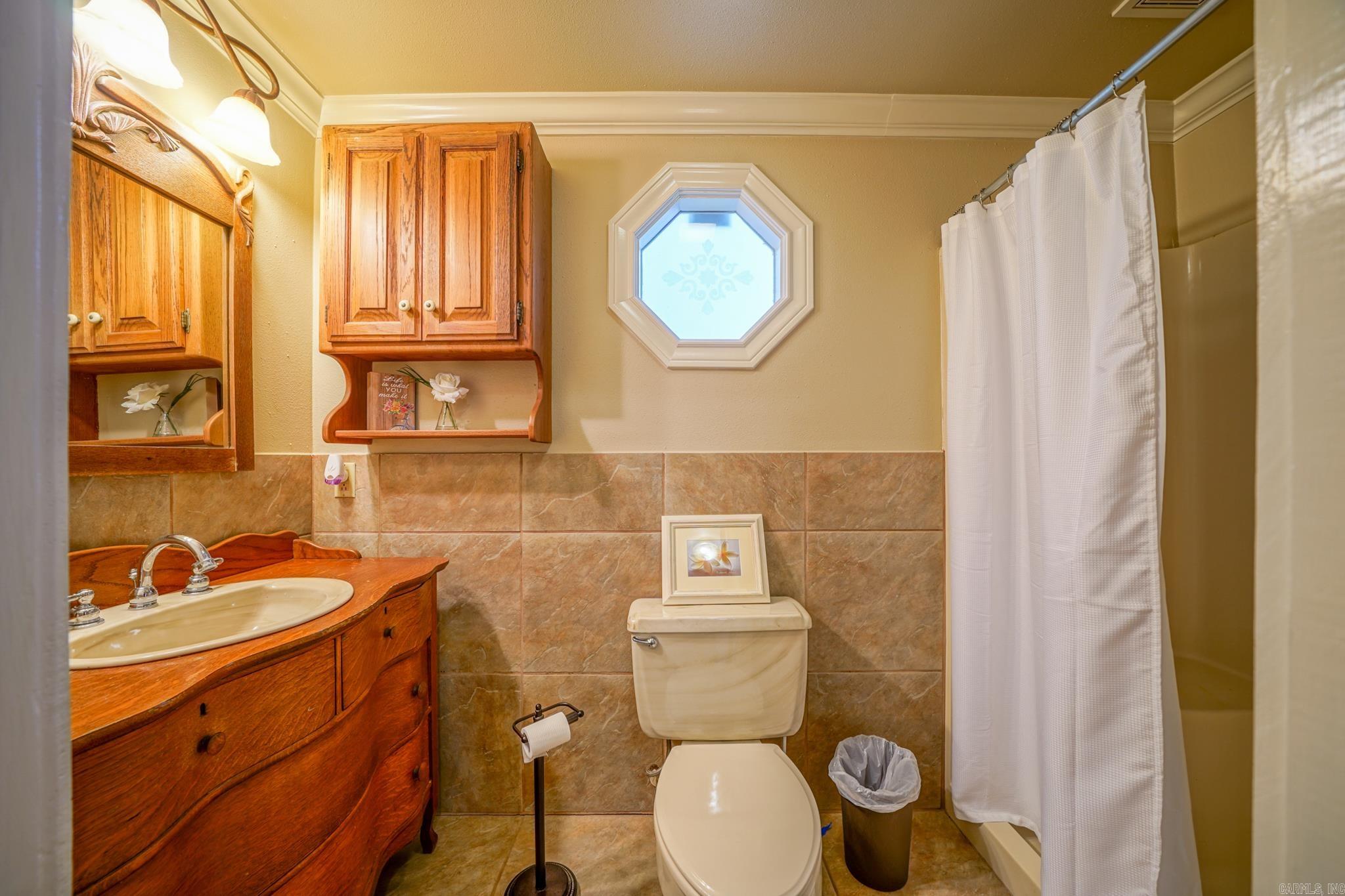 Oak Lawn - Residential Lease