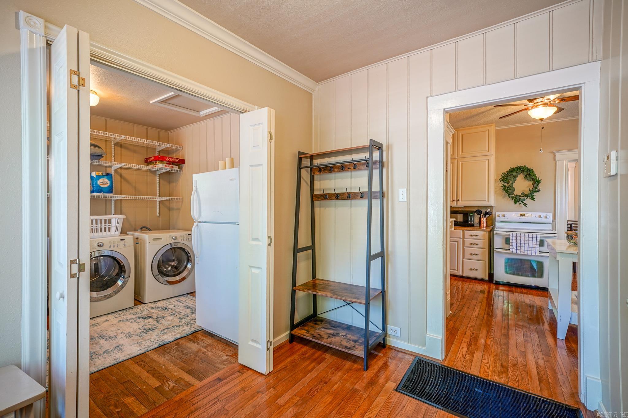 Oak Lawn - Residential Lease