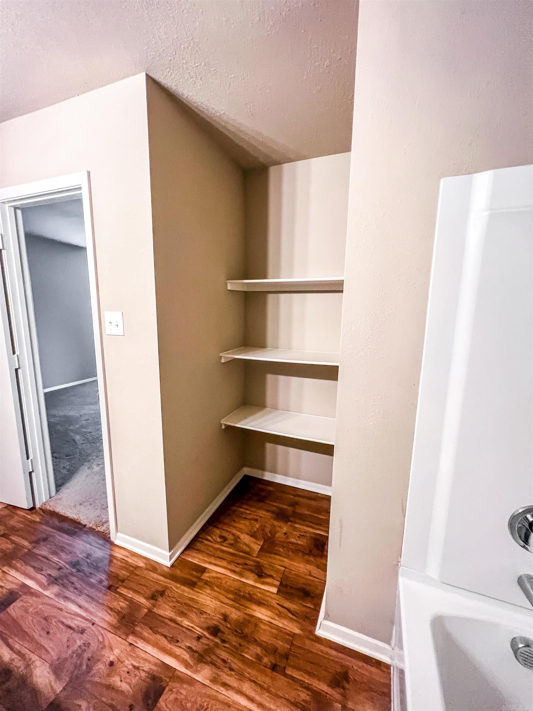 Willow Pointe - Residential