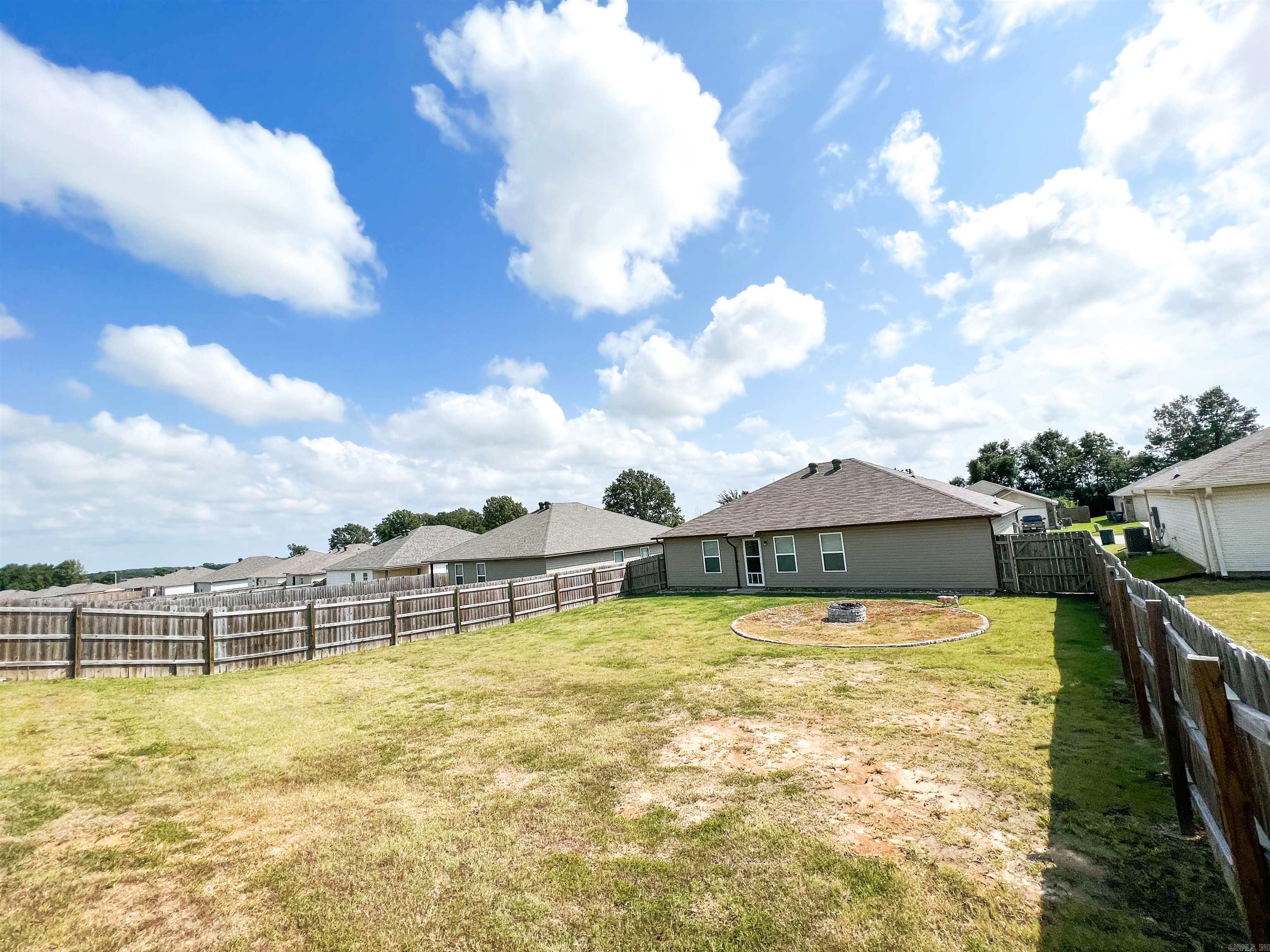 Willow Pointe - Residential