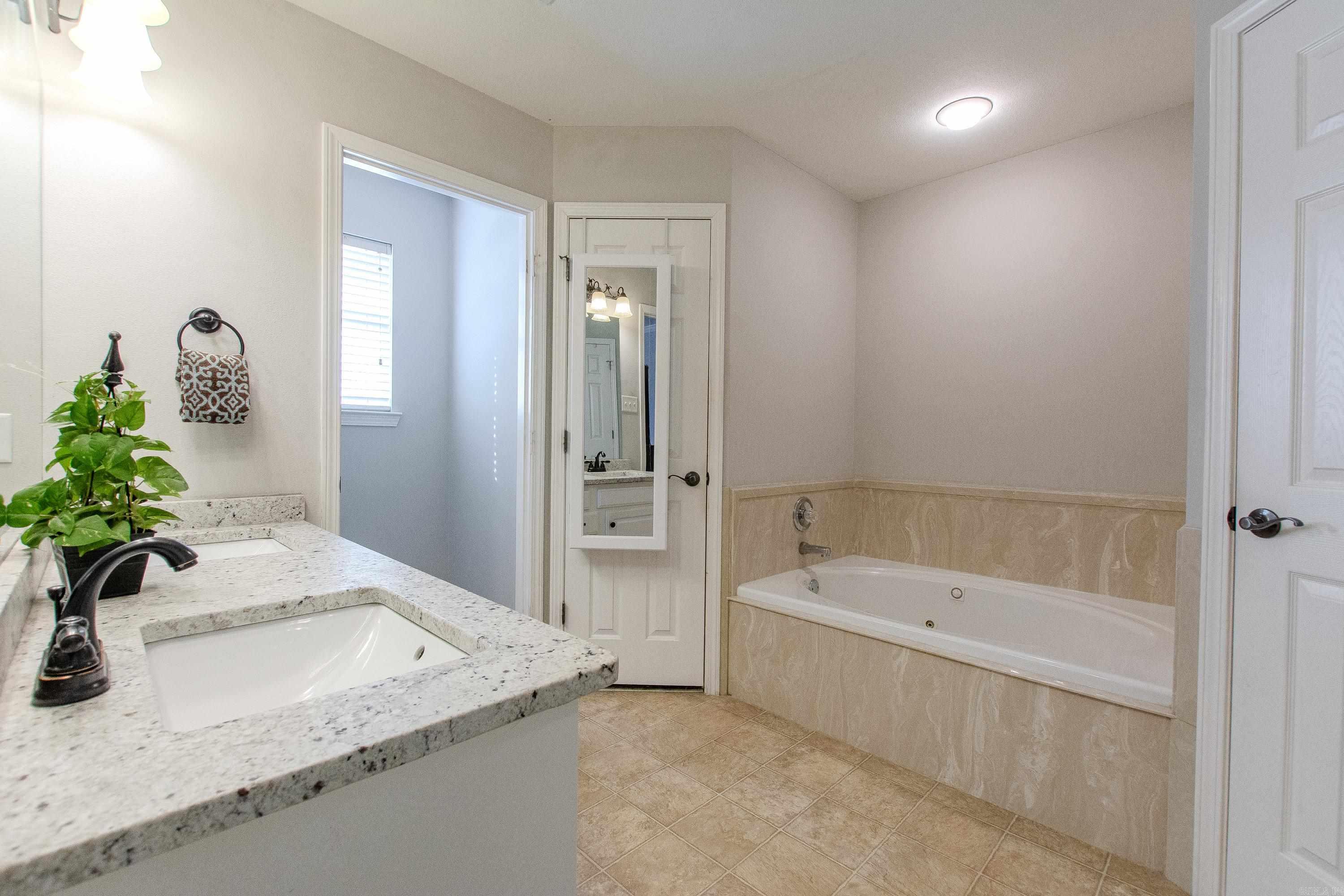 STONEYBROOK - Residential