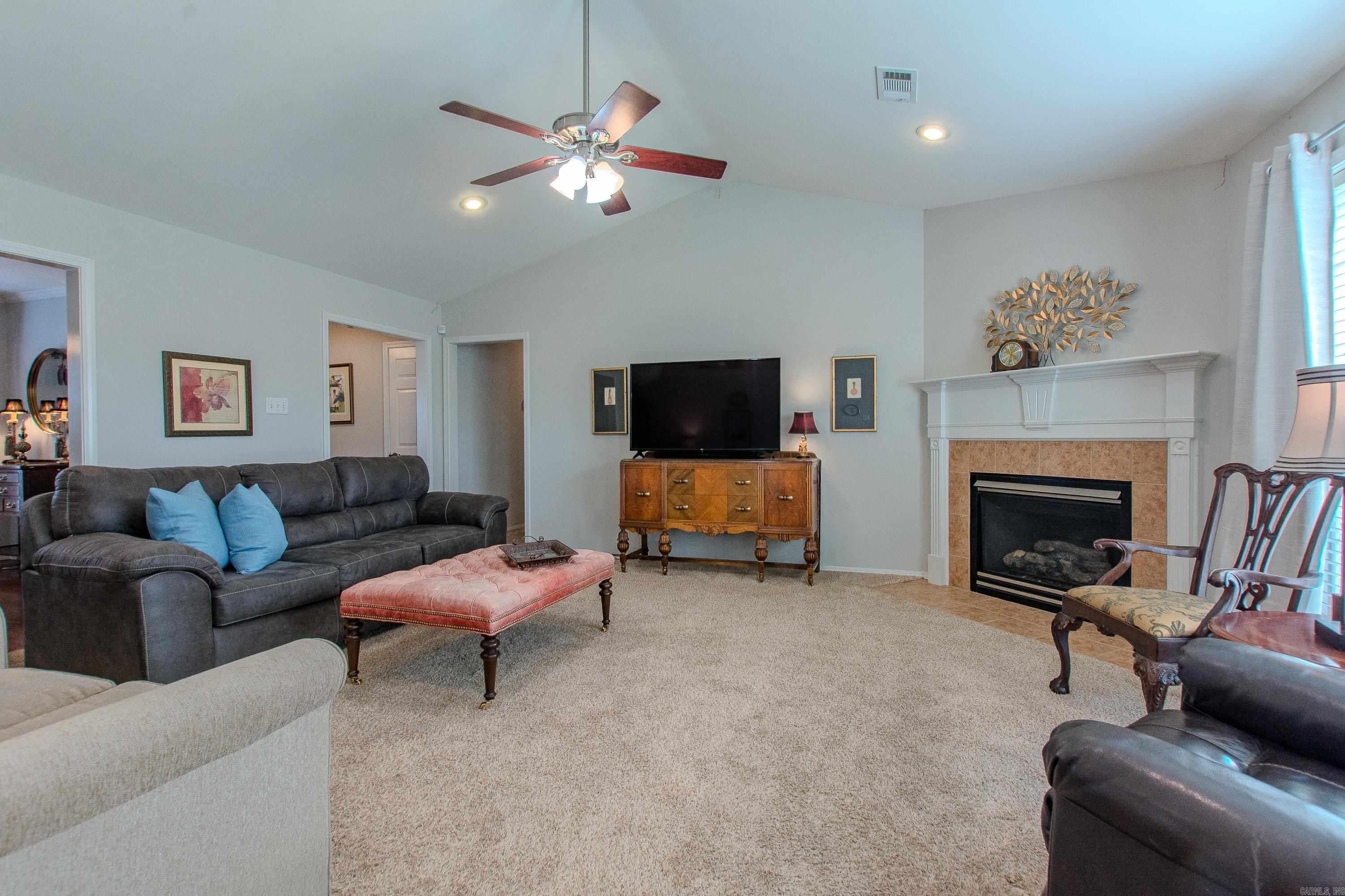 STONEYBROOK - Residential