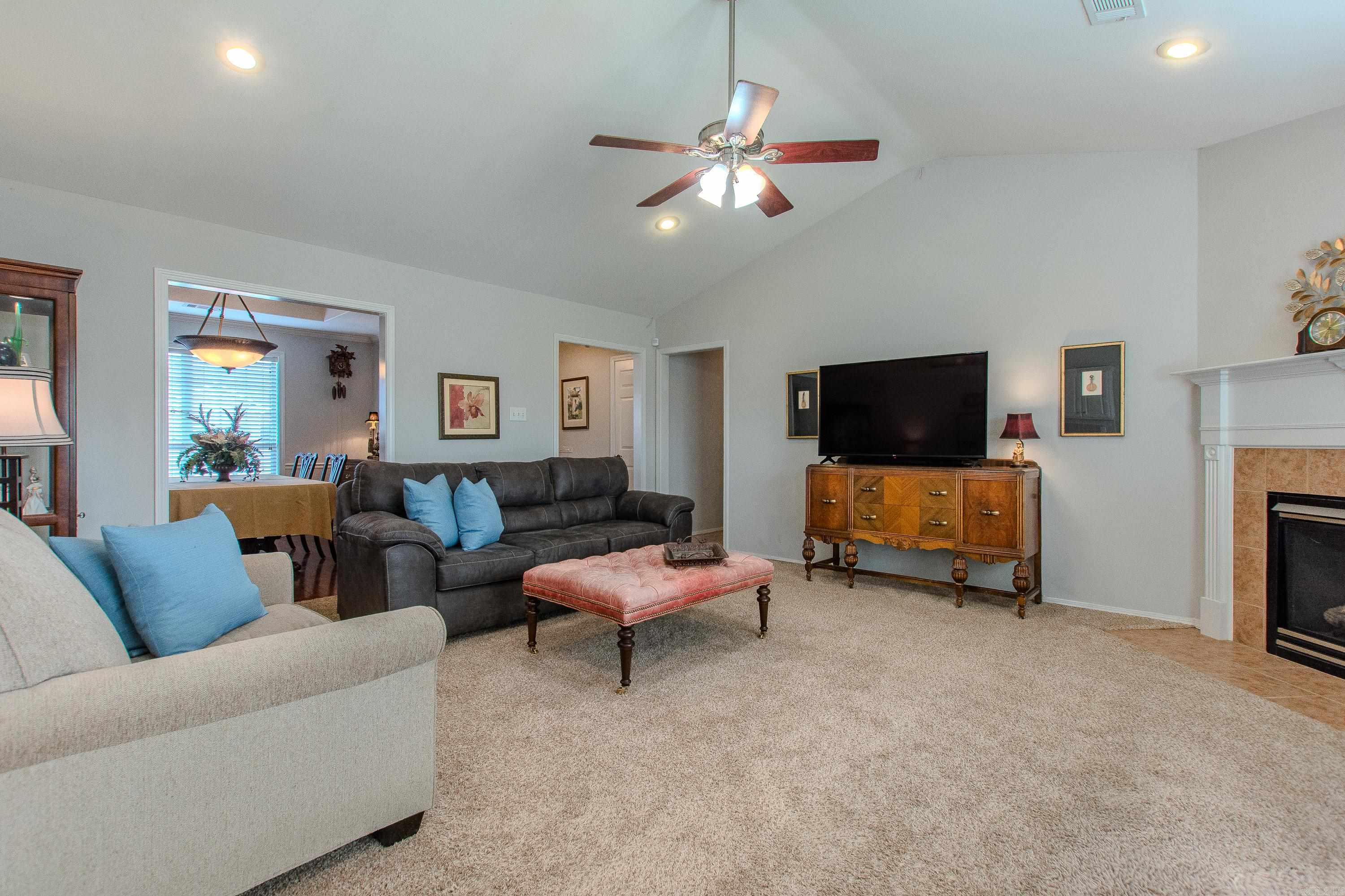 STONEYBROOK - Residential