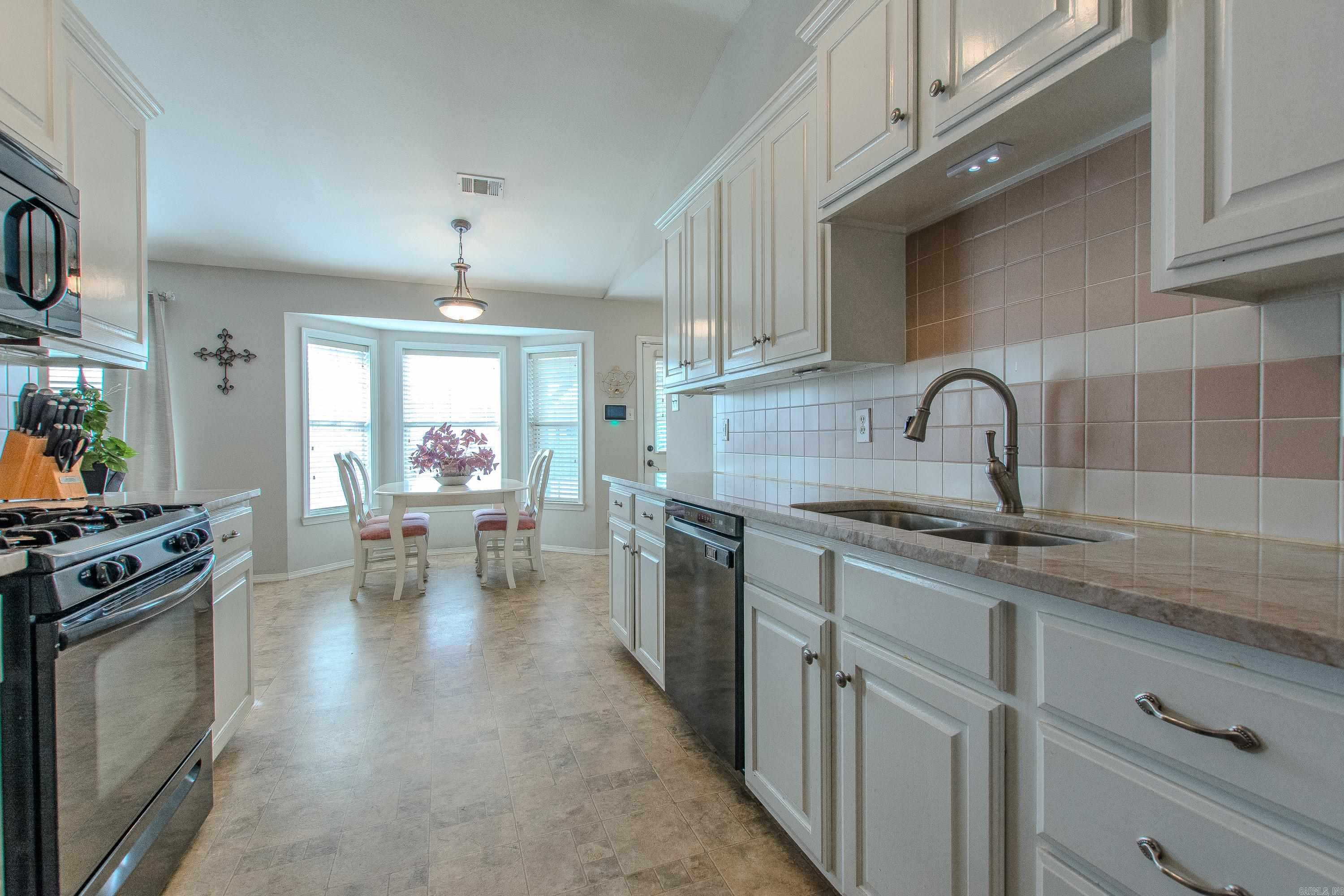 STONEYBROOK - Residential