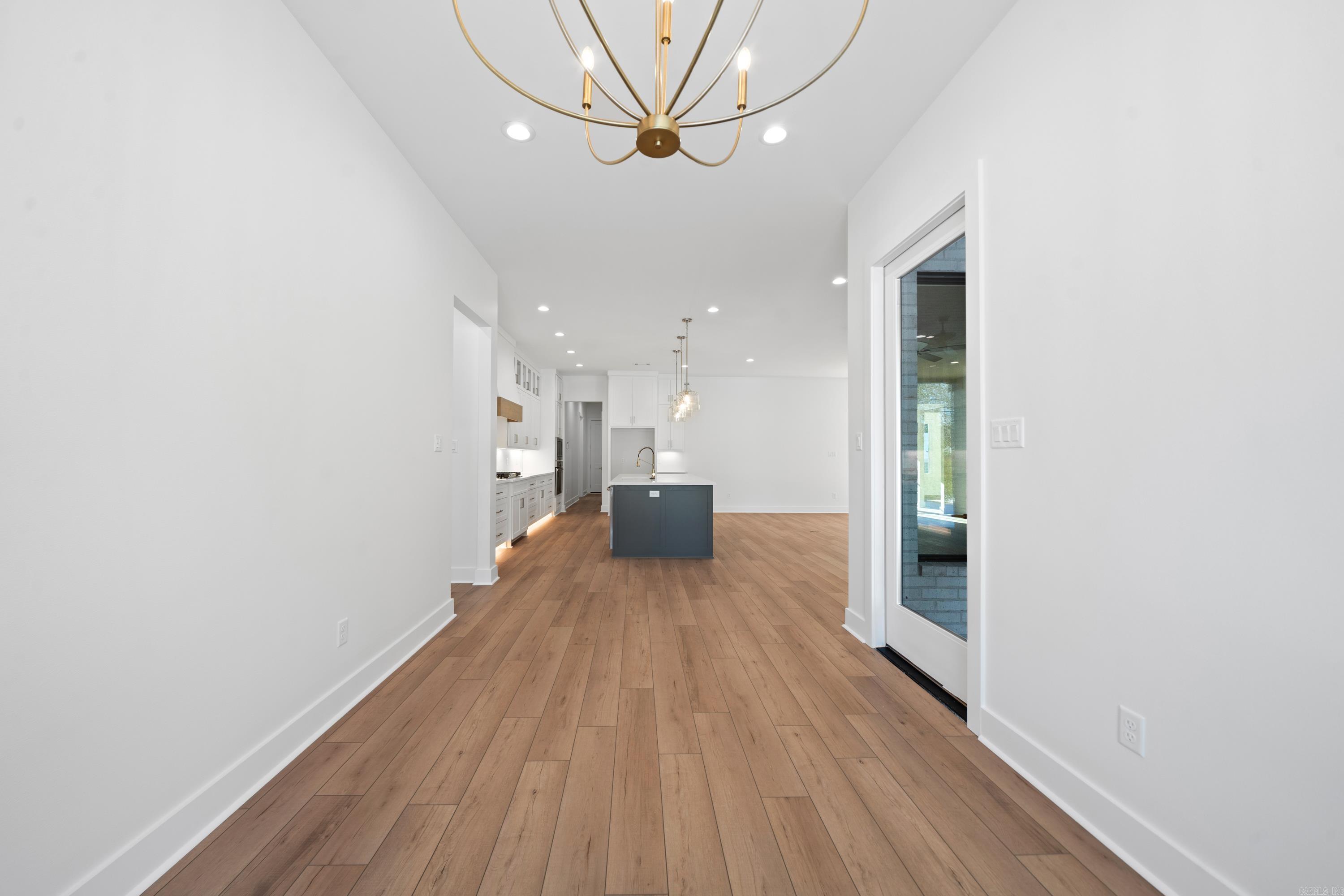 ARLINGTON PARK - Residential