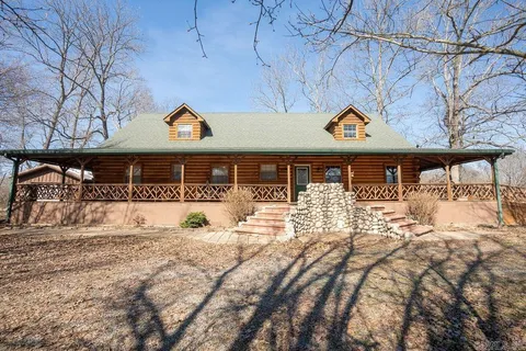 MLS: 25008041