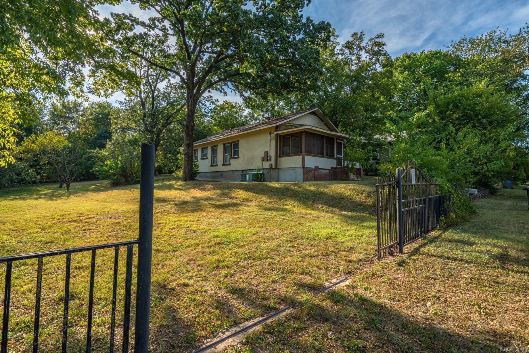 CENTRAL AVENUE PARK - Residential