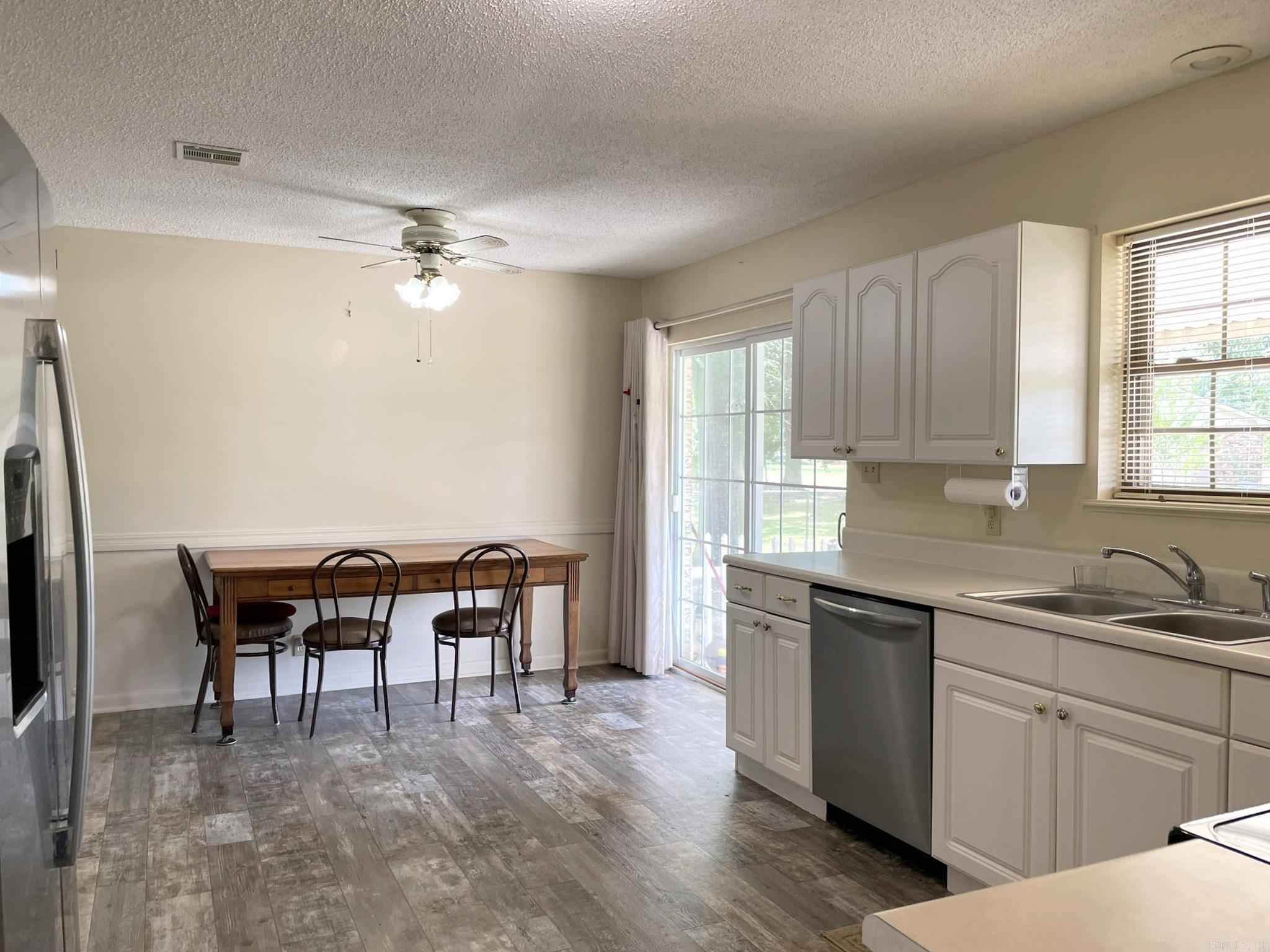 Lake View - Residential