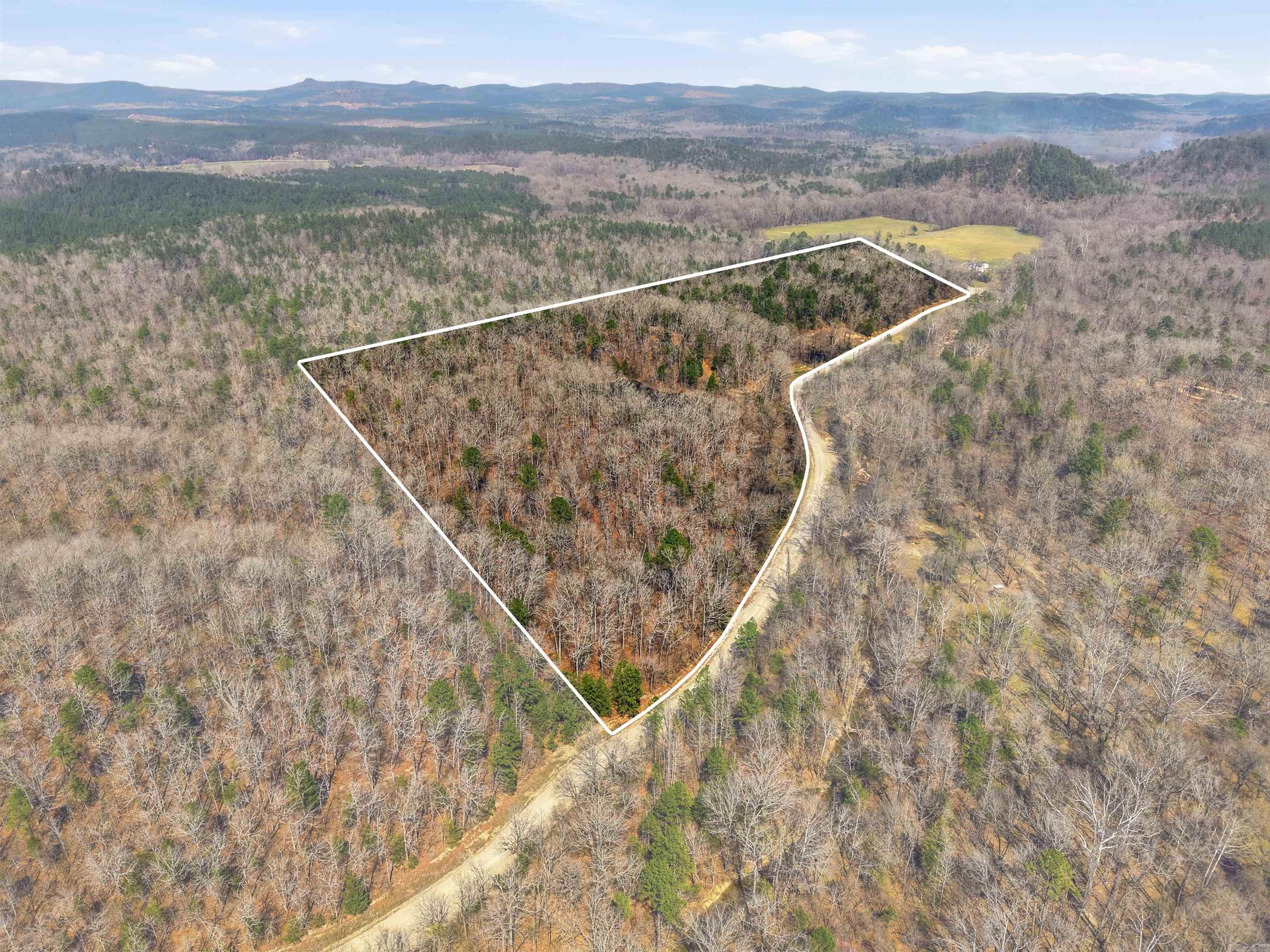 Metes & Bounds - Land