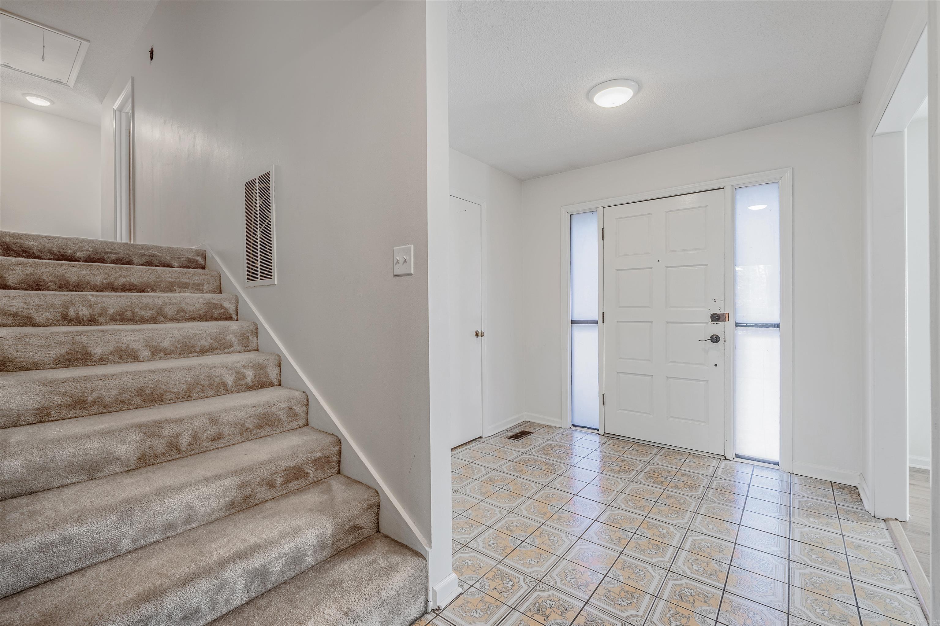 COLONY WEST S/D - Residential