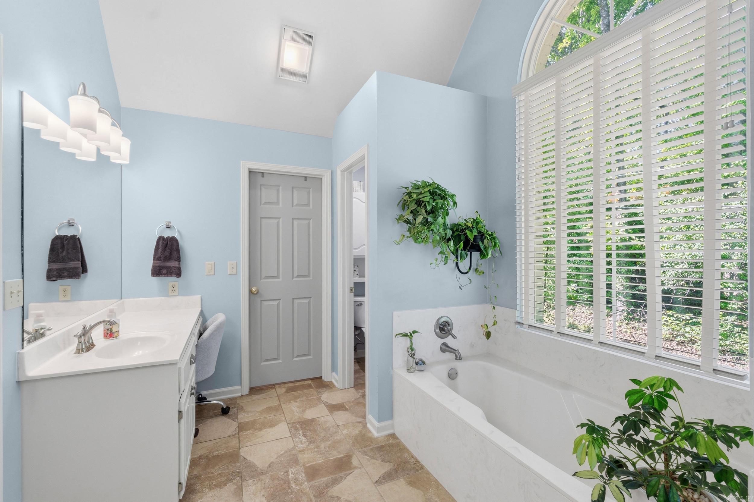 WYNNEWOOD ADDITION - Residential