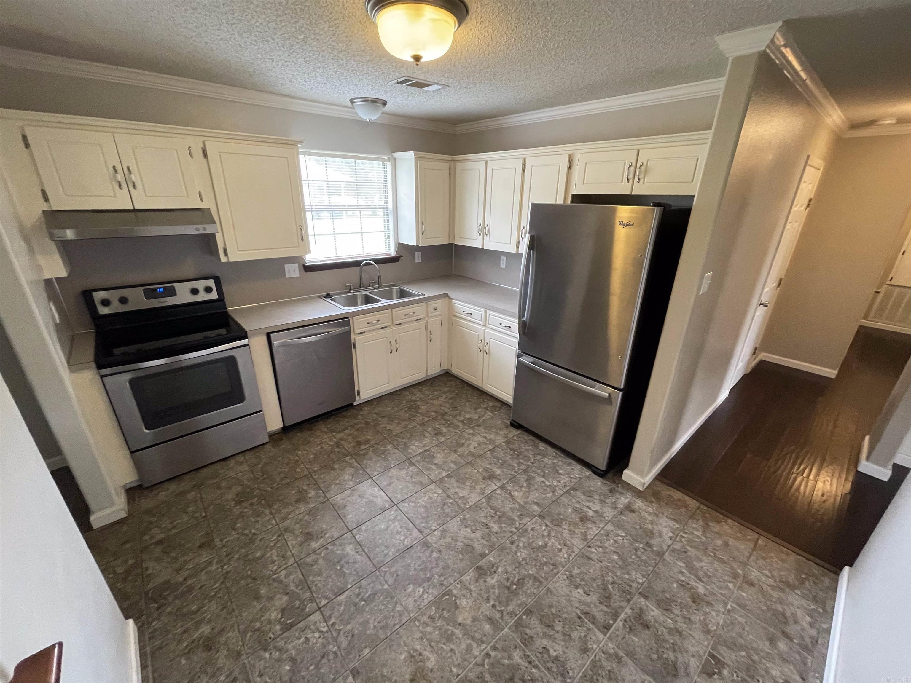 Heather Estates - Residential Lease