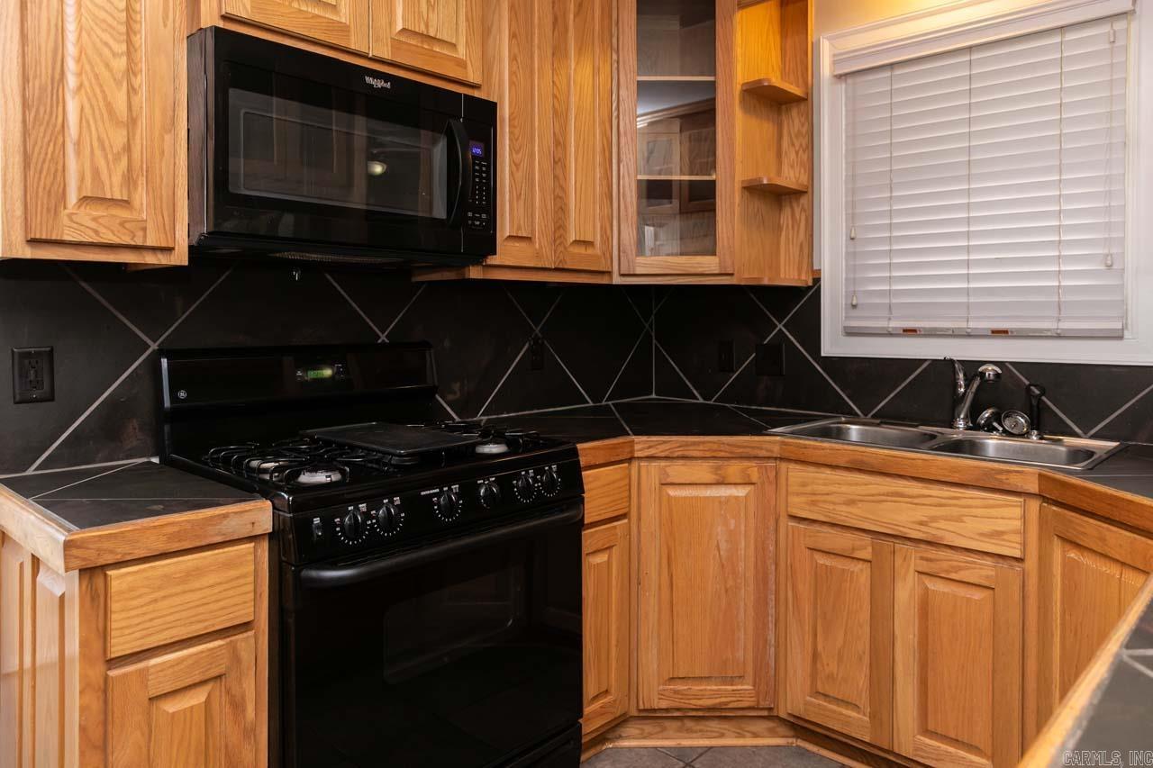 HOLLENBERG - Residential