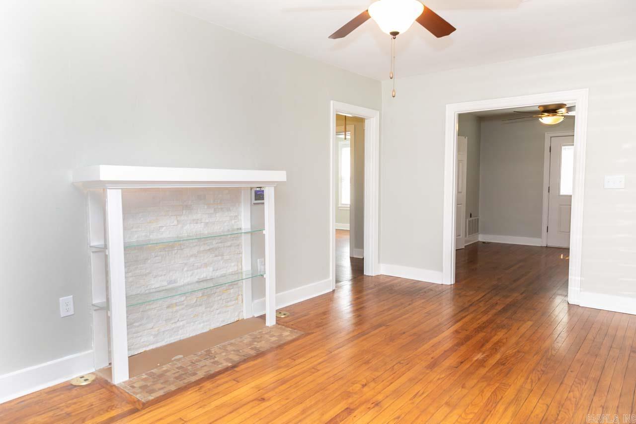 HOLLENBERG - Residential