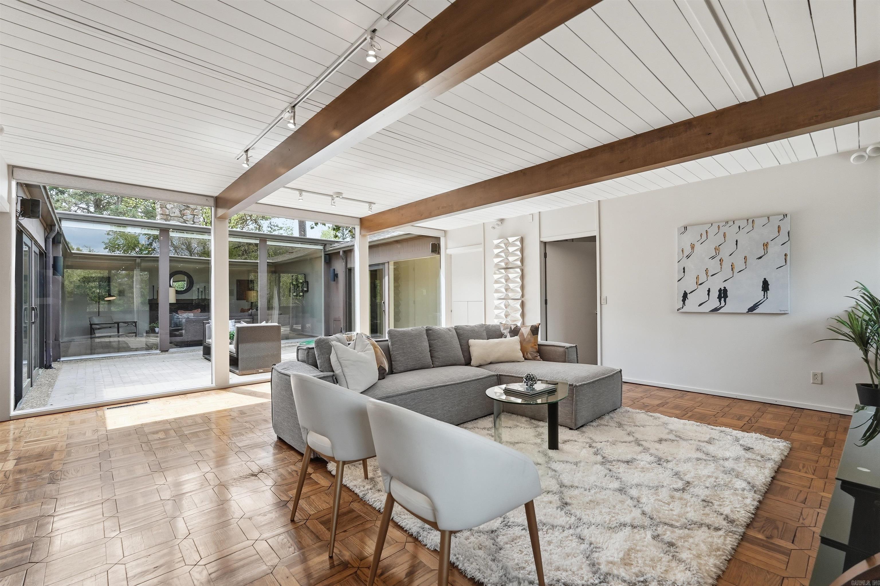 Robinwood - Residential